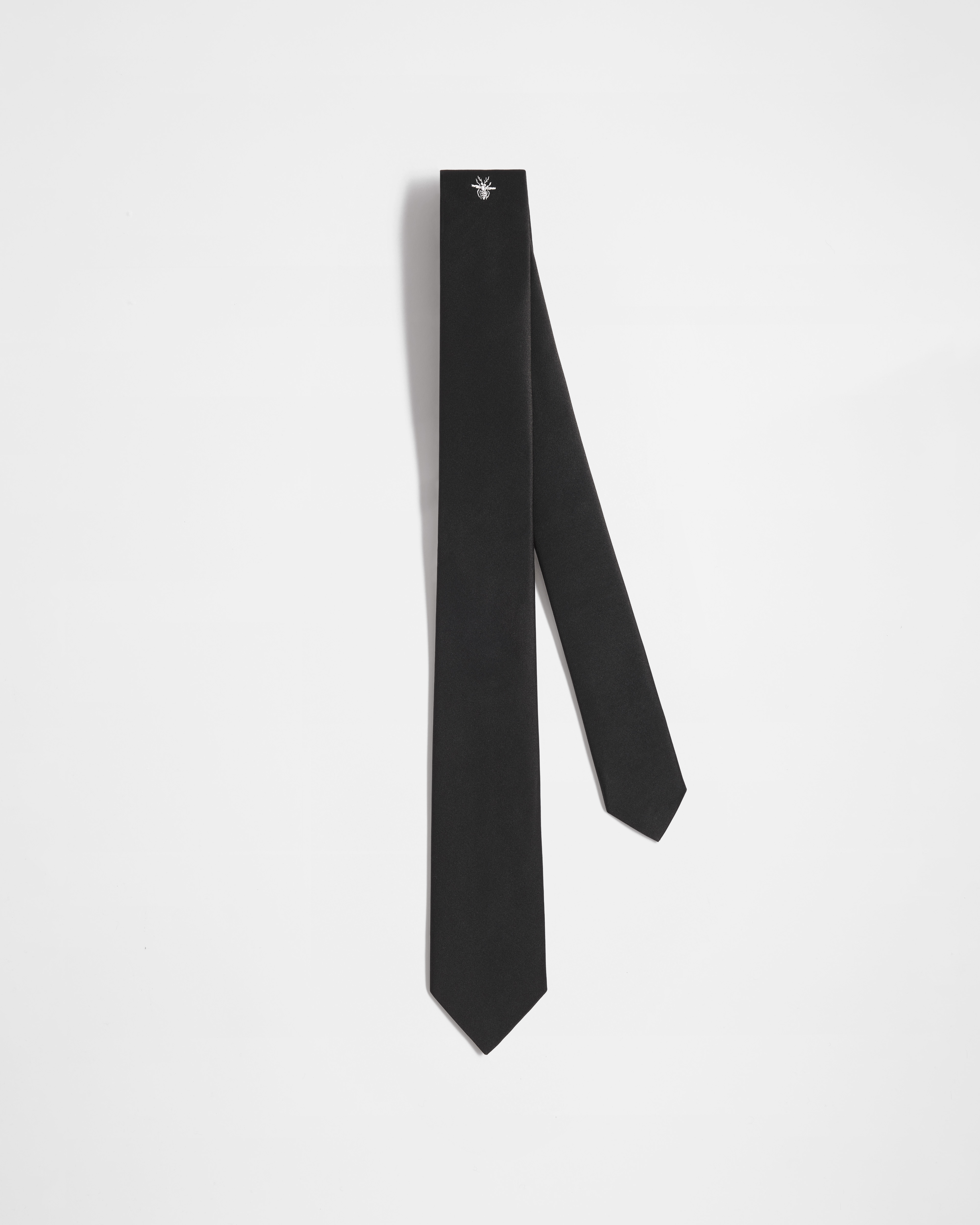 Tie with Bee Motif Black Silk E01