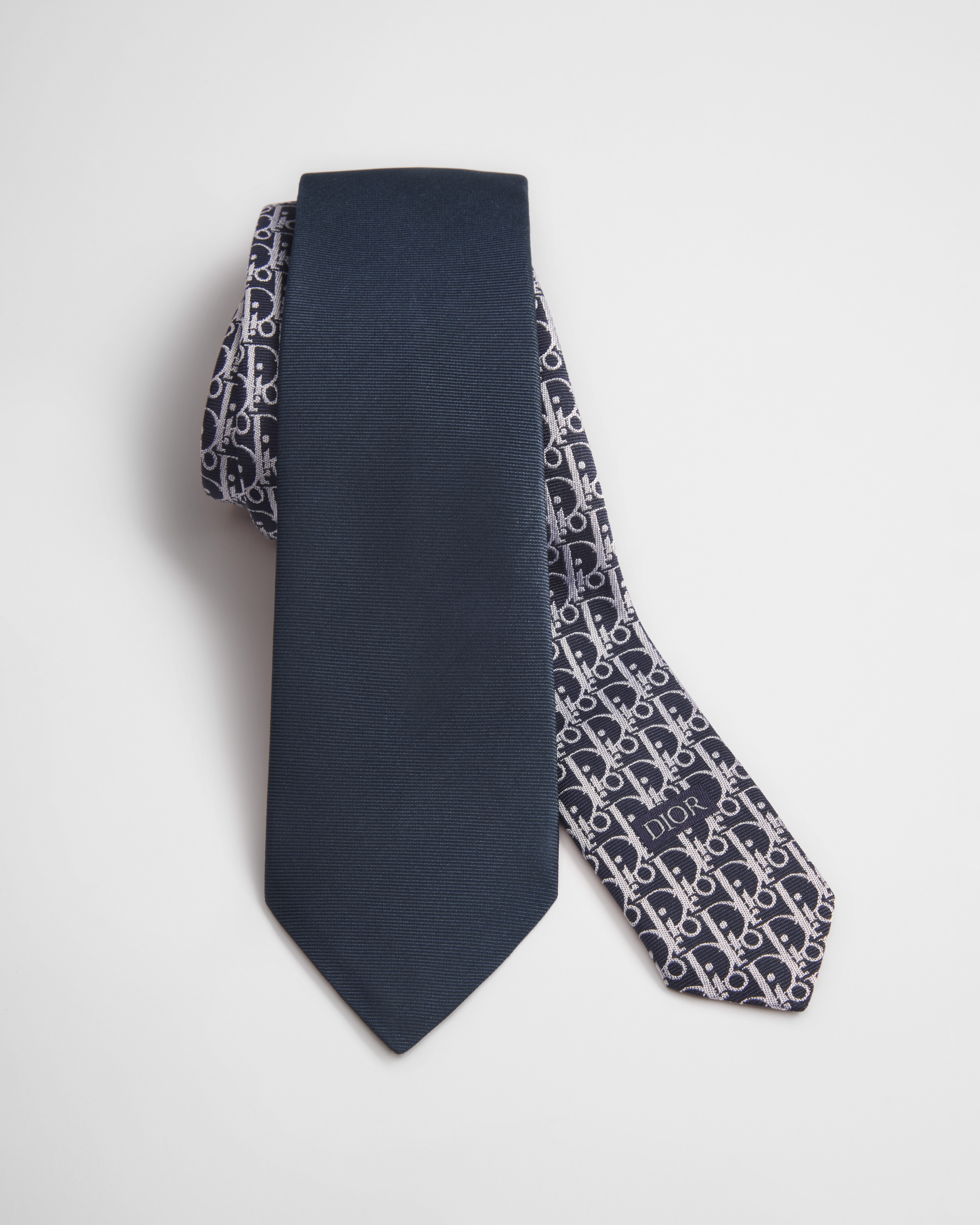 Striped Dior Oblique Tie Navy Blue, Gray and White Silk E10