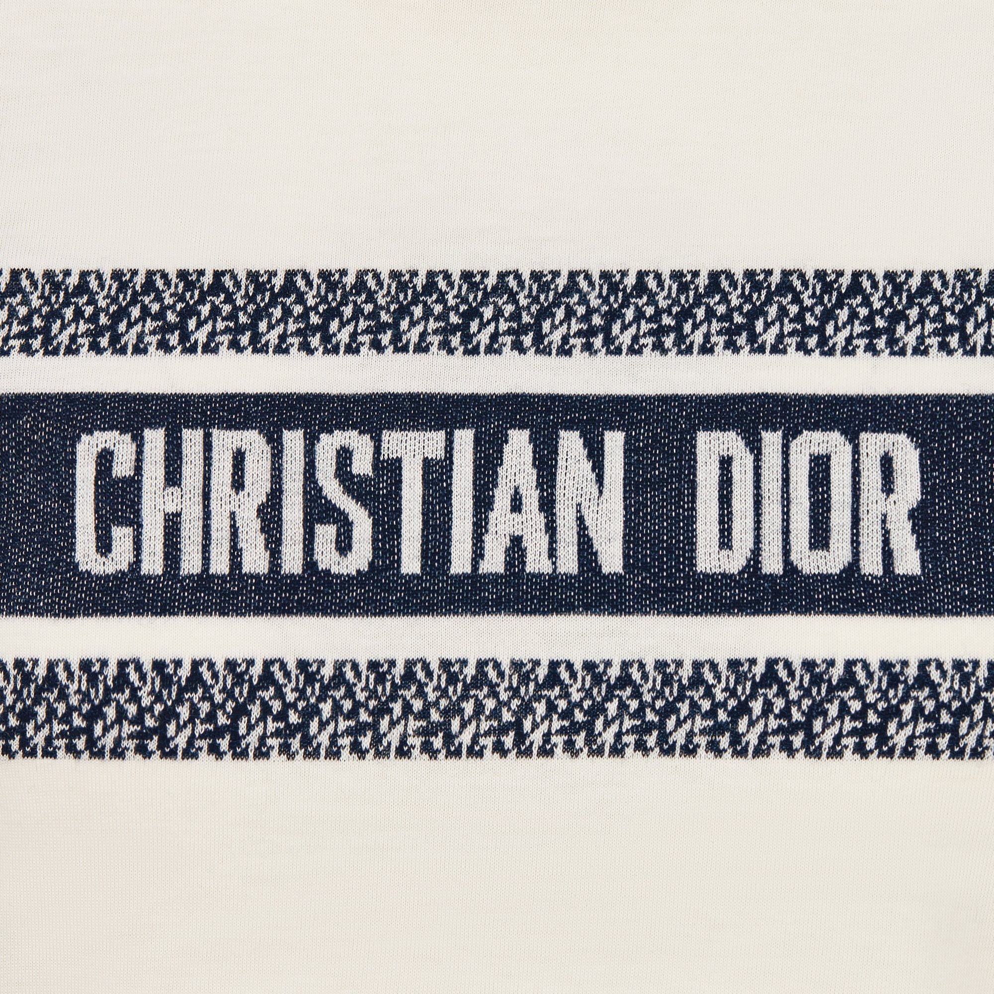T-Shirt Detailed view