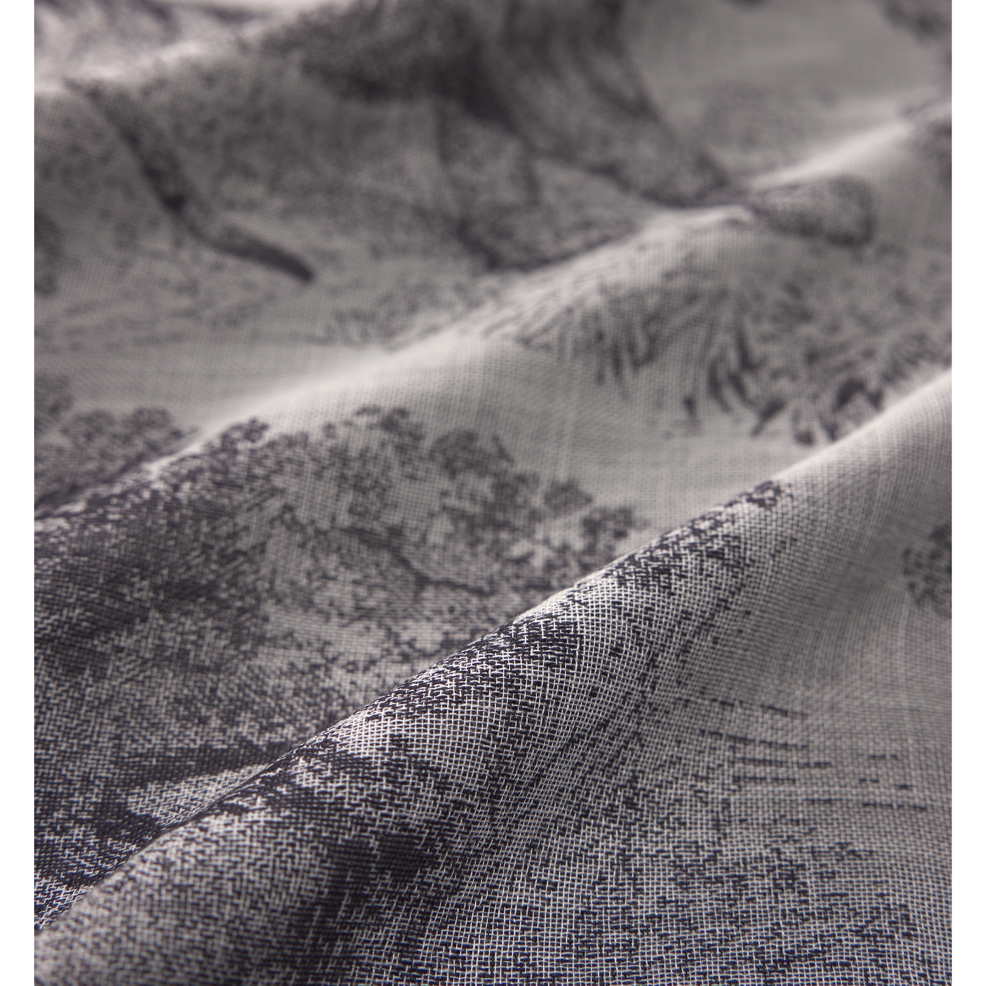 Toile de Jouy Shawl Ivory and Blue Wool, Silk and Cotton E09