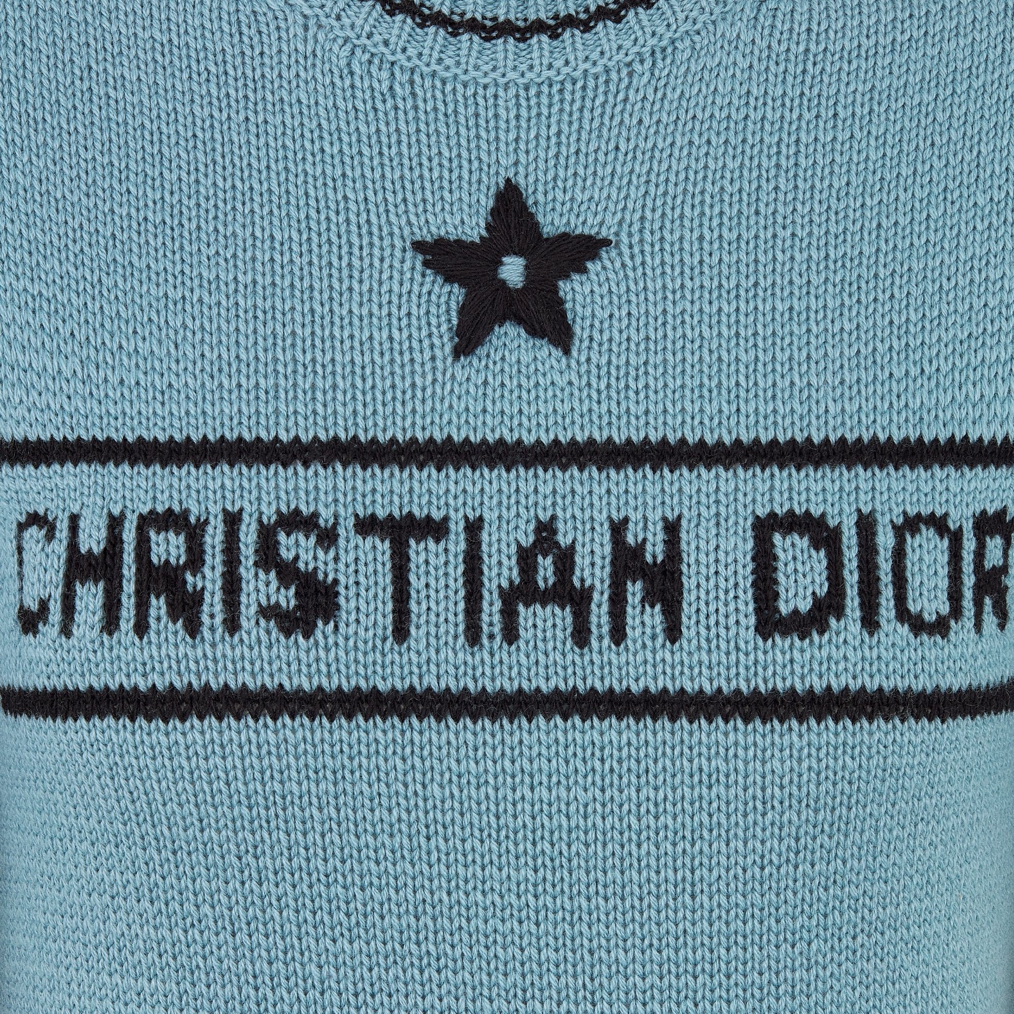 Short-Sleeved Sweater Detailed view