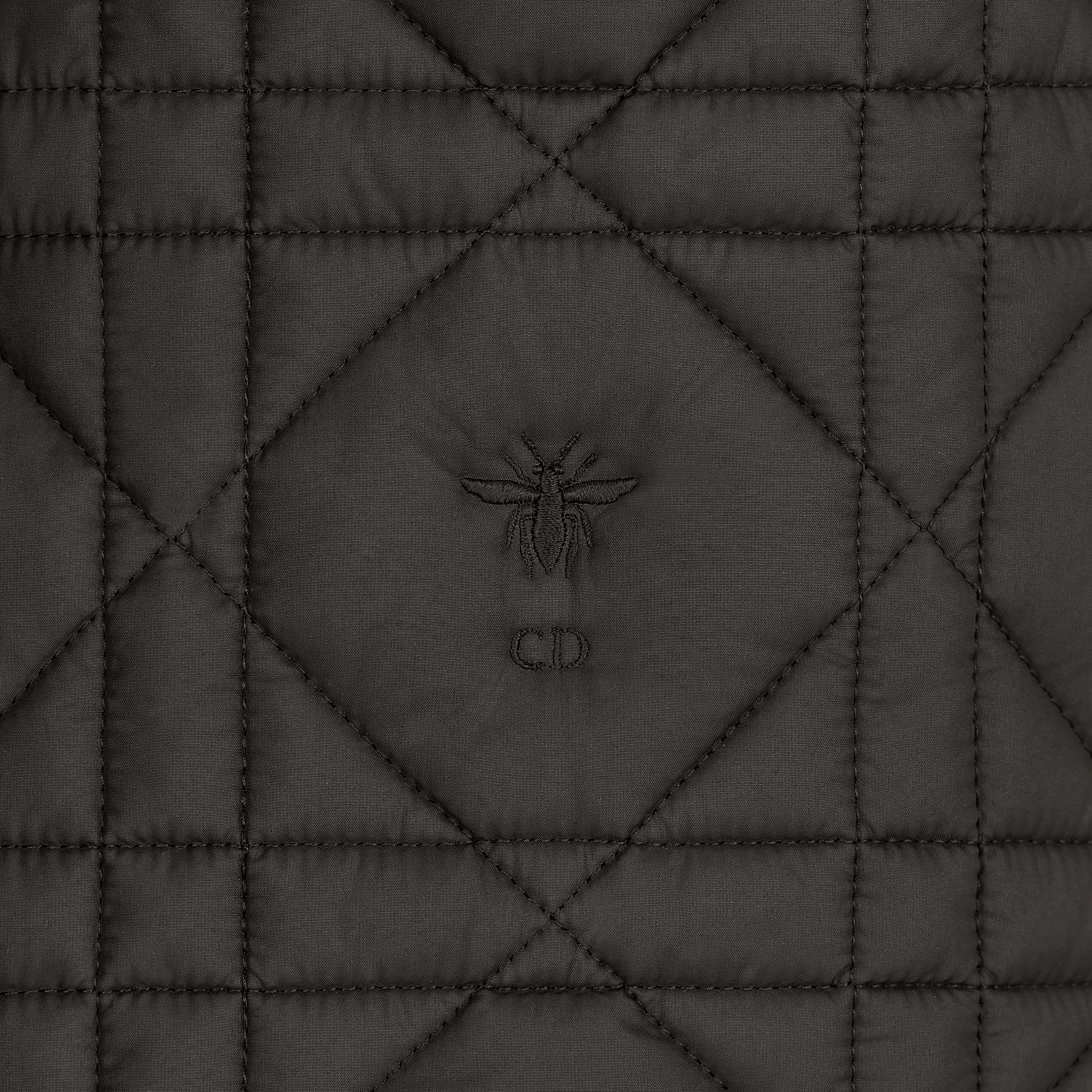 Casaco Macrocannage Tafetá técnico acolchoado preto E09