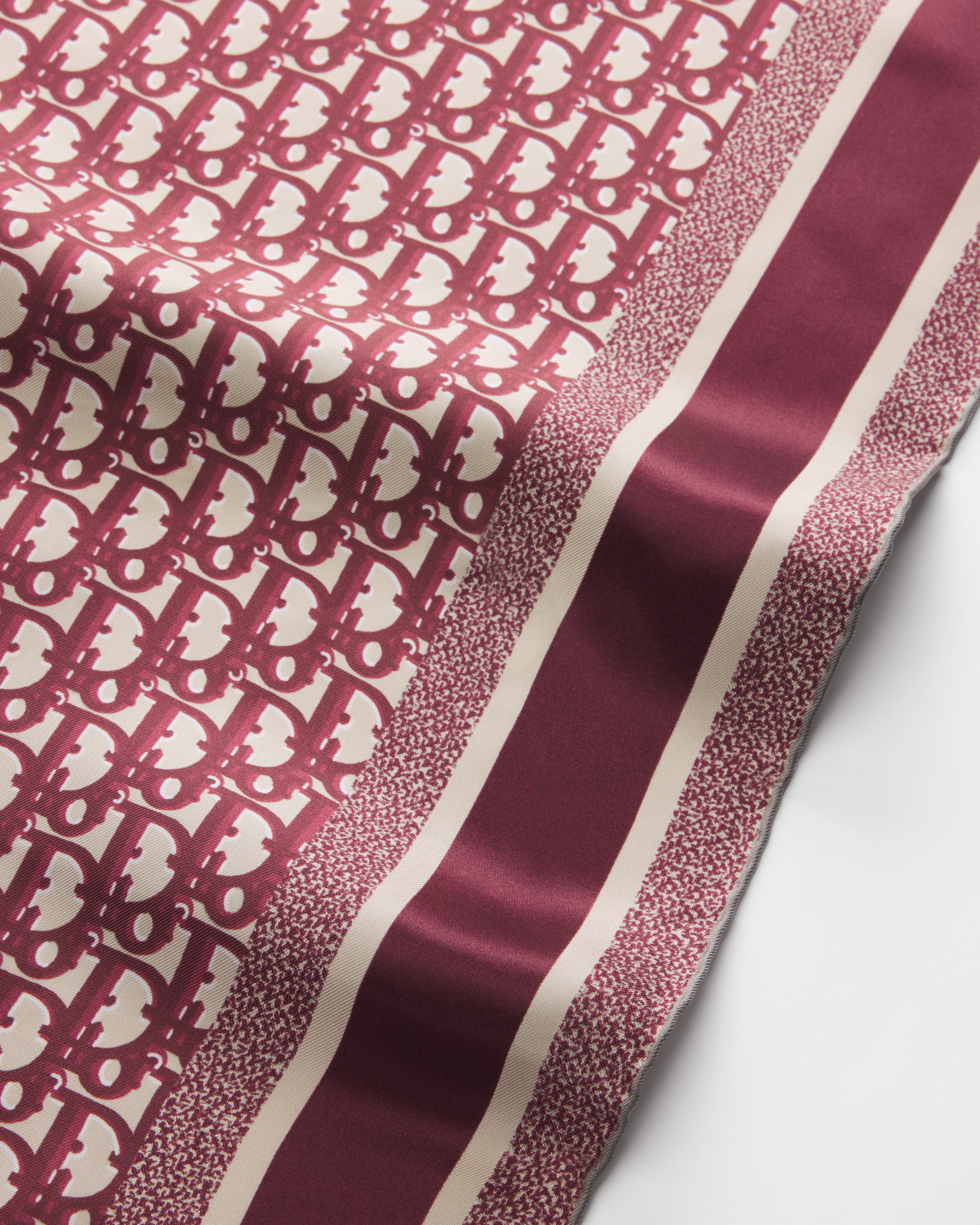 Diortwin 90 スクエアスカーフ ディオール オブリーク シルクツイル E10