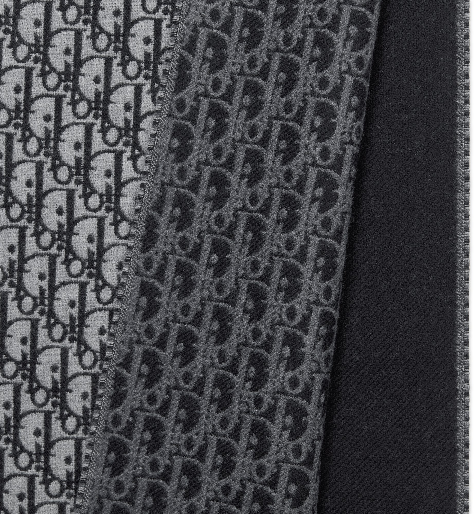 Dior Oblique Scarf Detailed view
