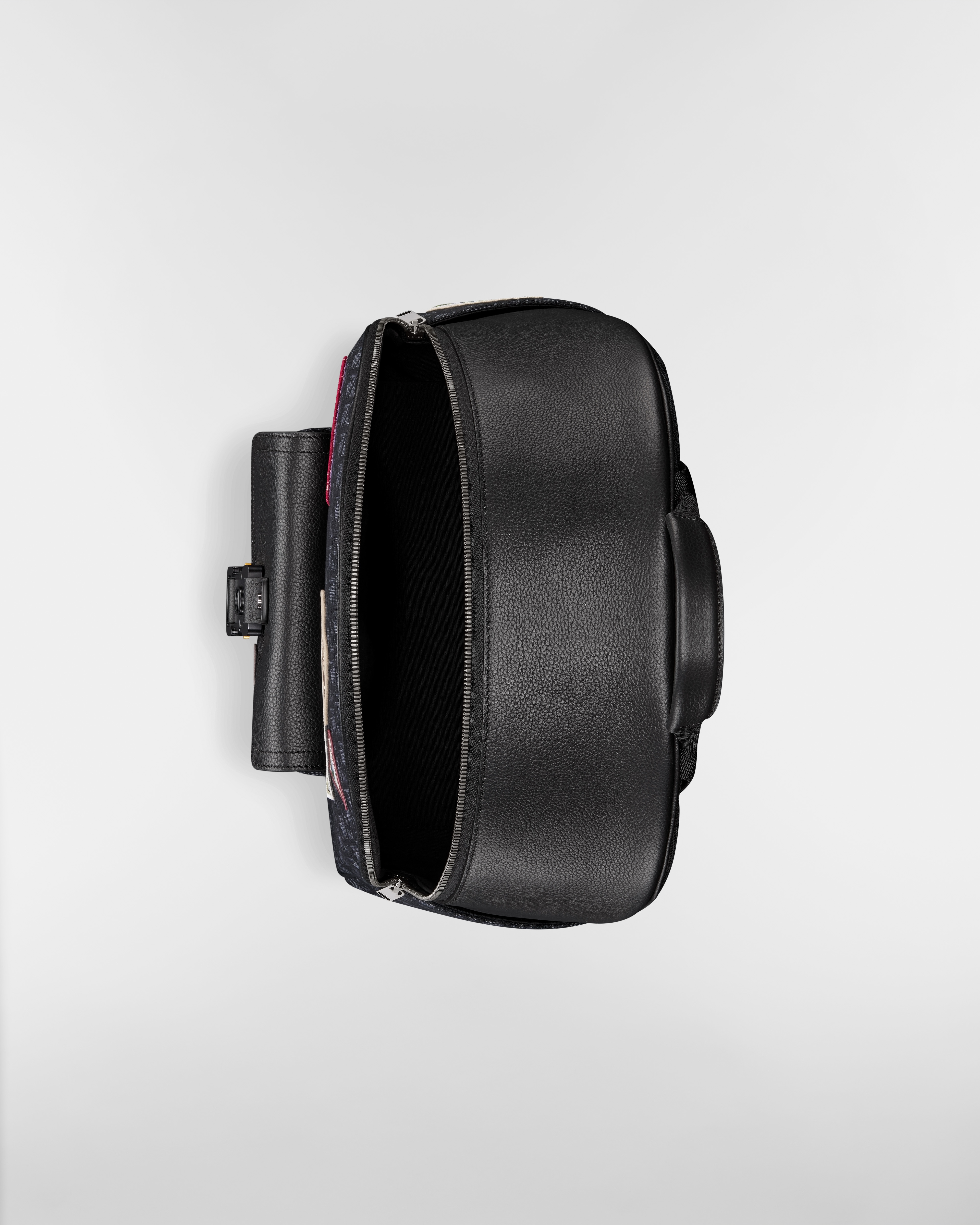 Saddle Zip Backpack Black Dior Oblique Jacquard, Black Grained Calfskin and Multicolor Dior Mountain Patches E06