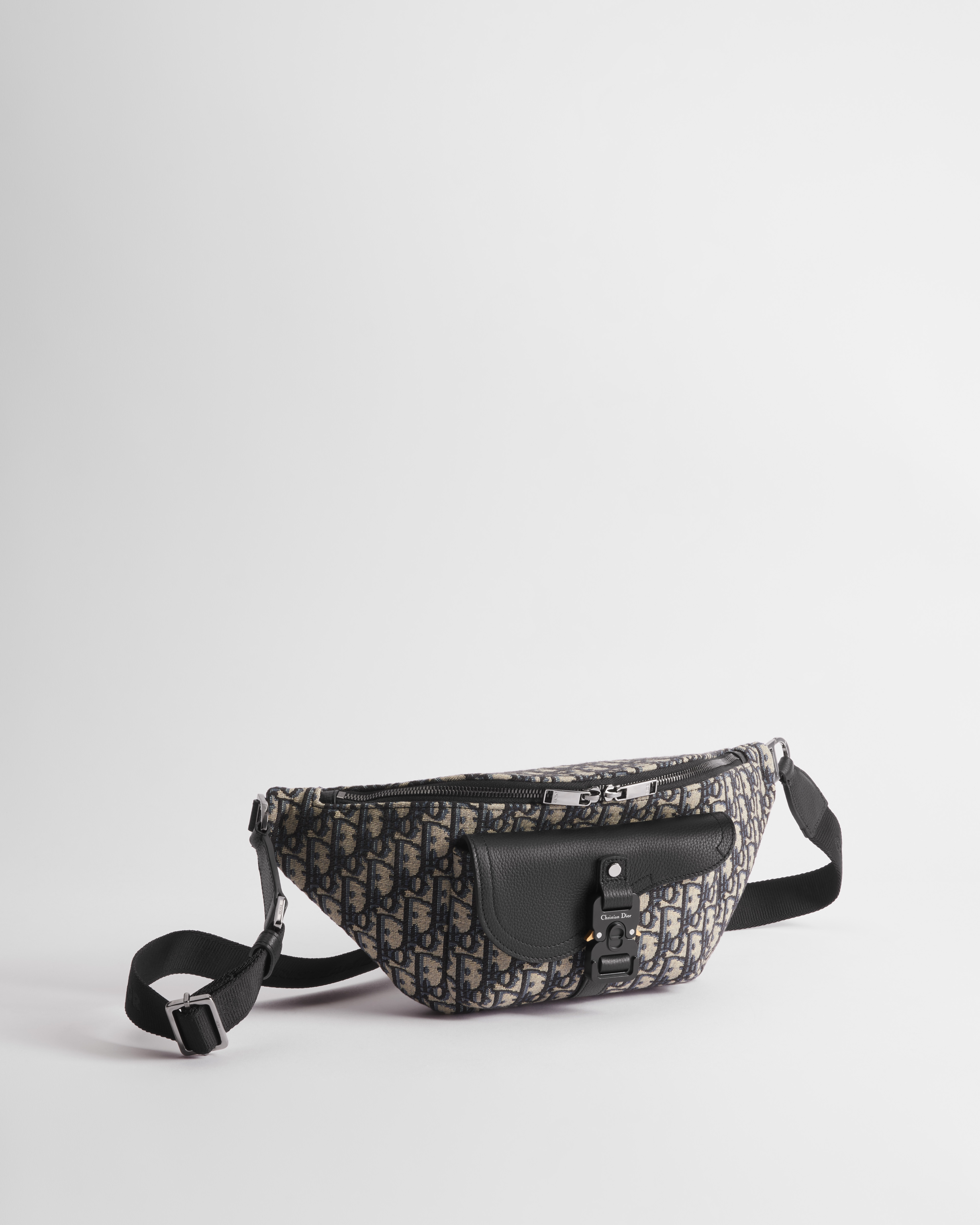Saddle Belt Bag Beige and Black Dior Oblique Jacquard with Black Grained Calfskin E03