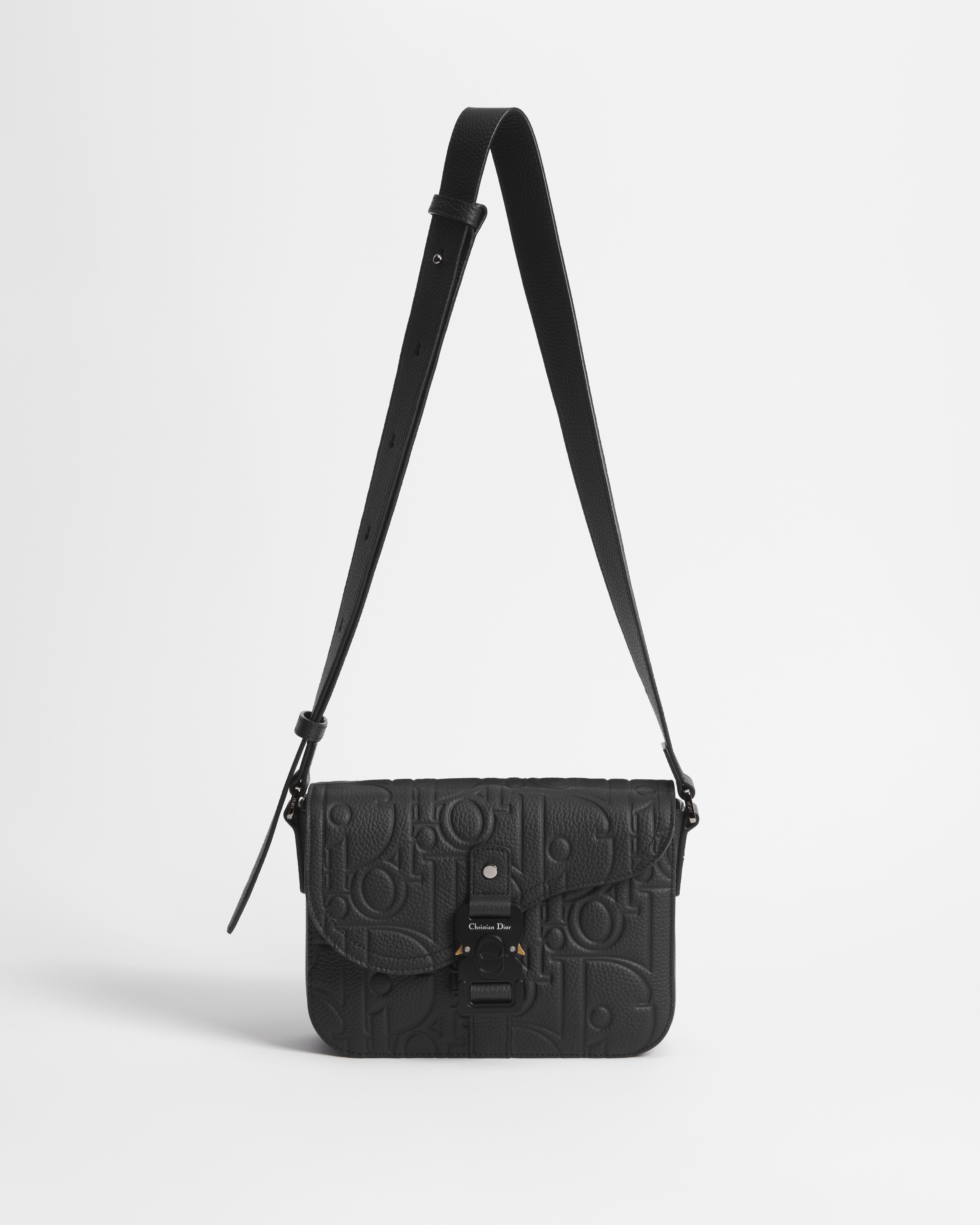 Small Saddle Messenger Bag with Flap Black Dior Gravity Leather and Black Grained Calfskin E07