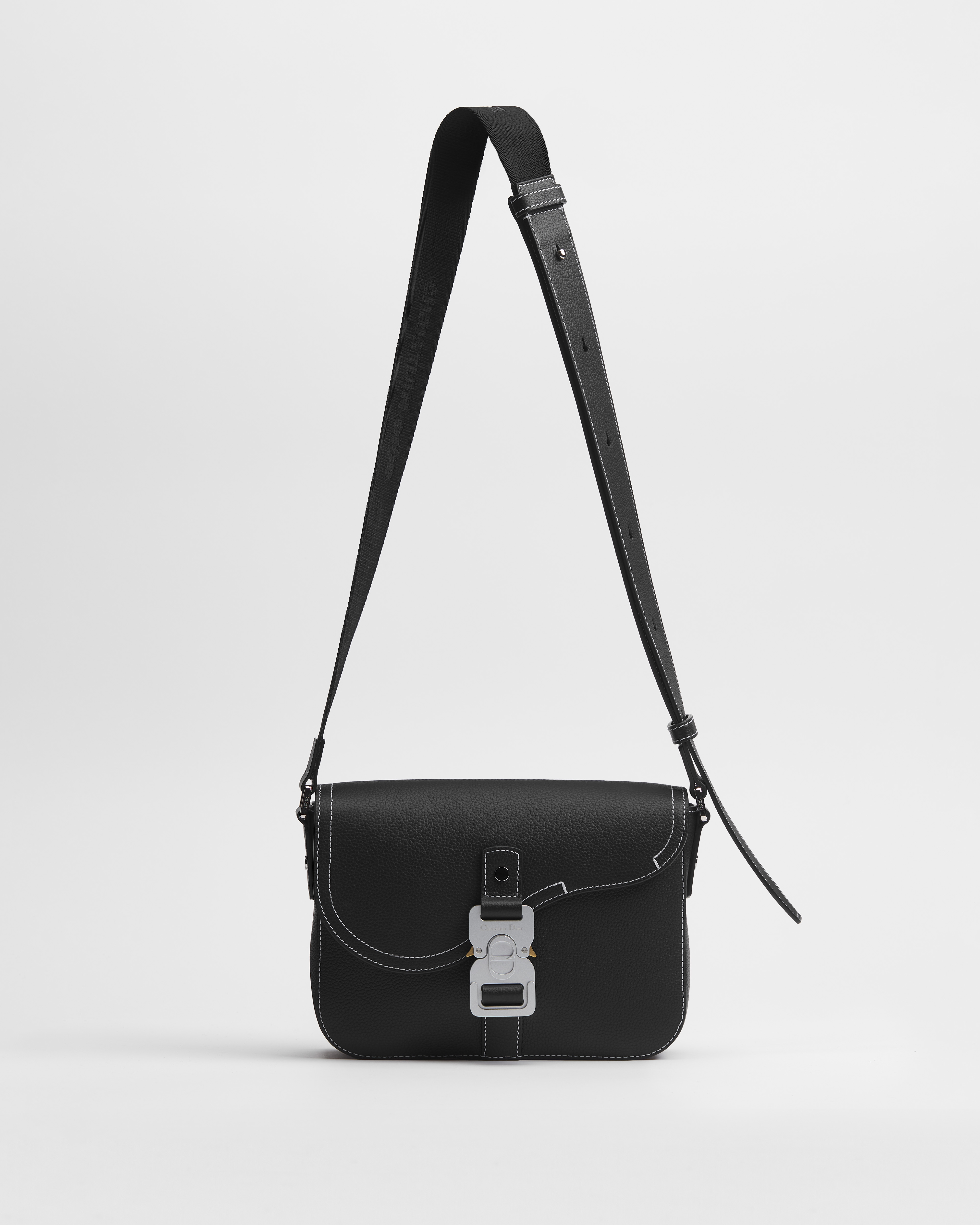 Small Saddle Messenger Bag with Flap Black Grained Calfskin E07