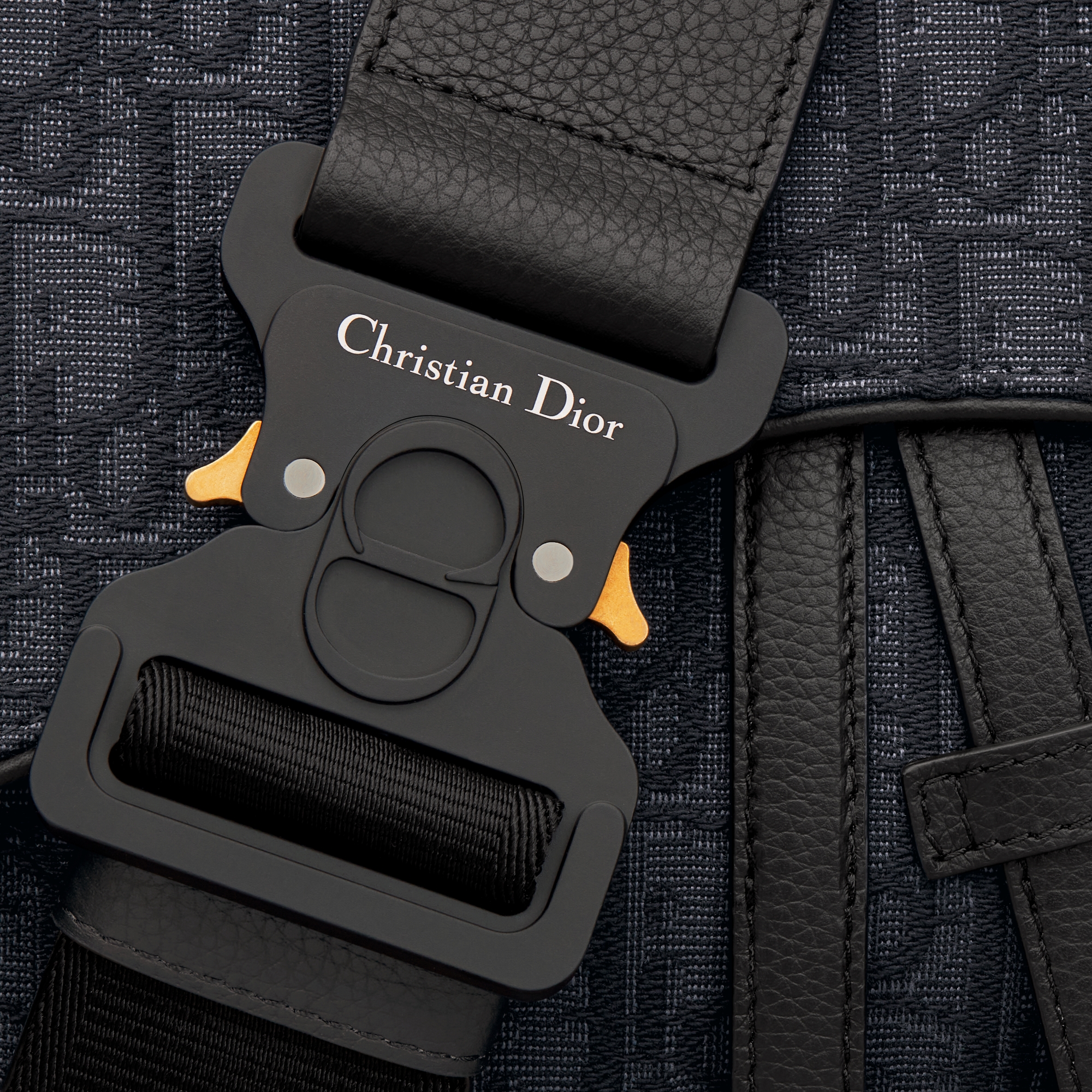 Bolsa Saddle Jacquard Dior Oblique preto E09