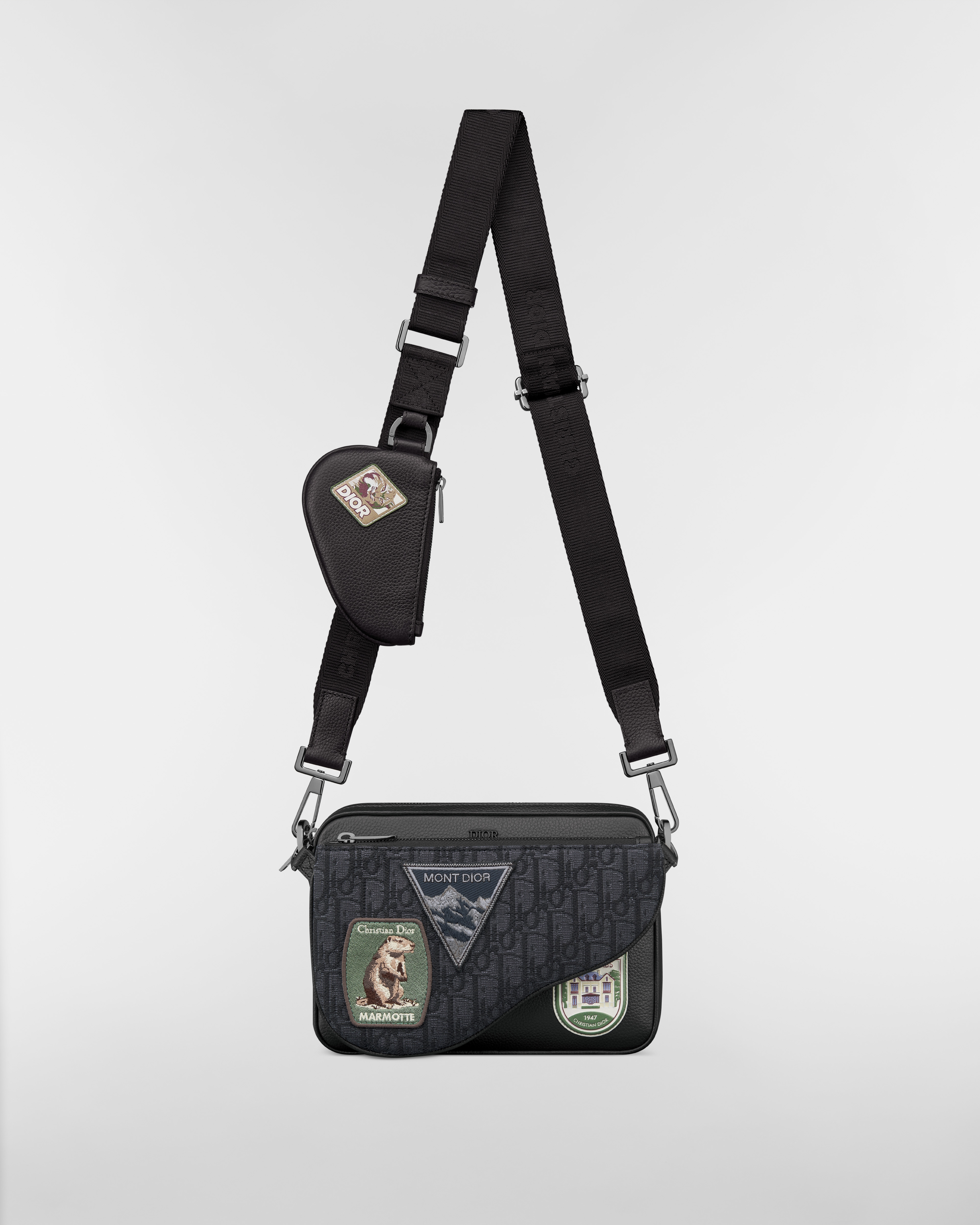 Saddle Triple-pouch Zwarte Dior Oblique-jacquard, zwart generfd kalfsleer en veelkleurige Dior Mountain-patches E07