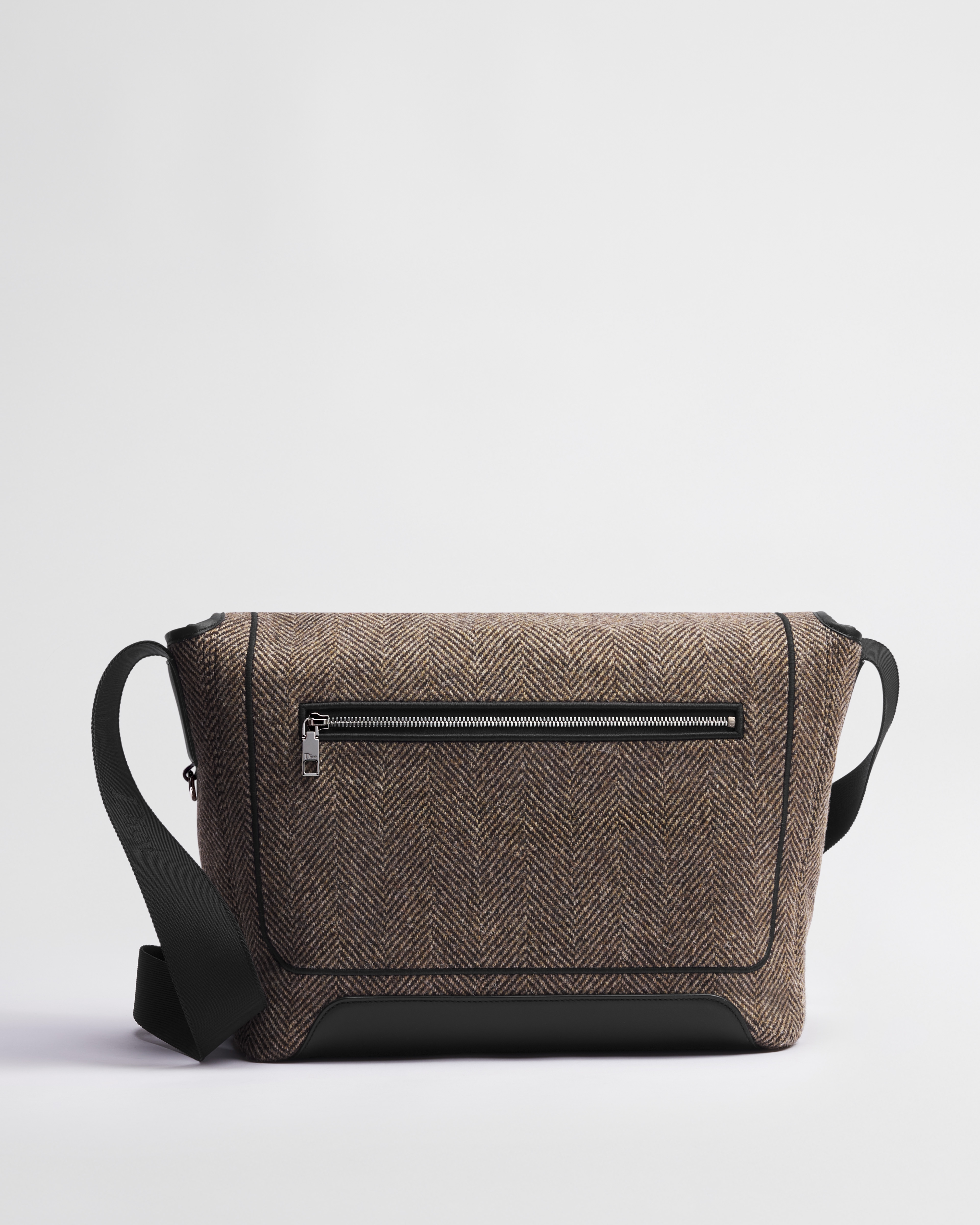 Mittelgroße Dior Jett Messenger Tasche mit Umschlagklappe Baumwollmischung in sattem Braun E08