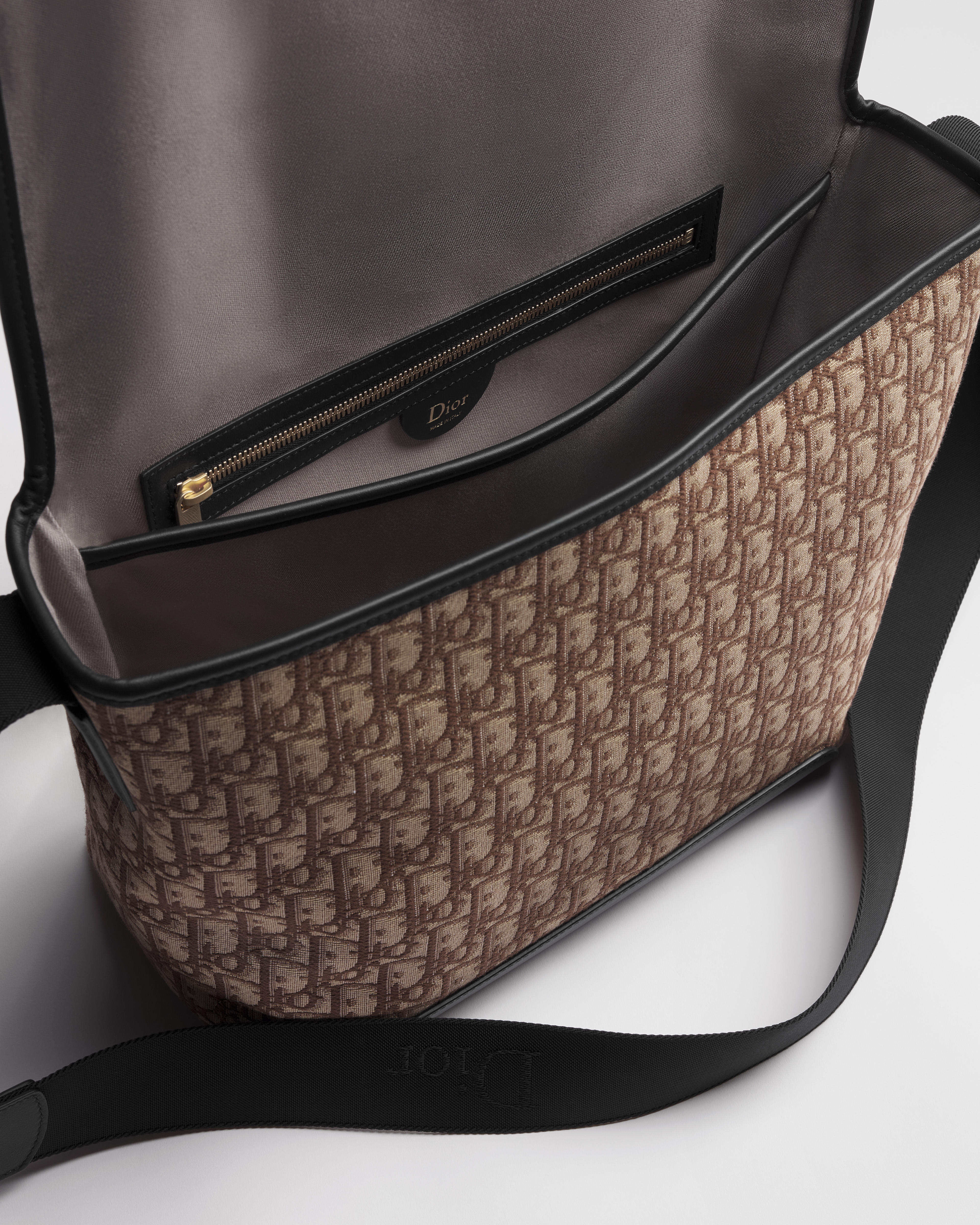 Sac Messenger à rabat Dior Jett Medium Toile jacquard Dior Oblique marron E06