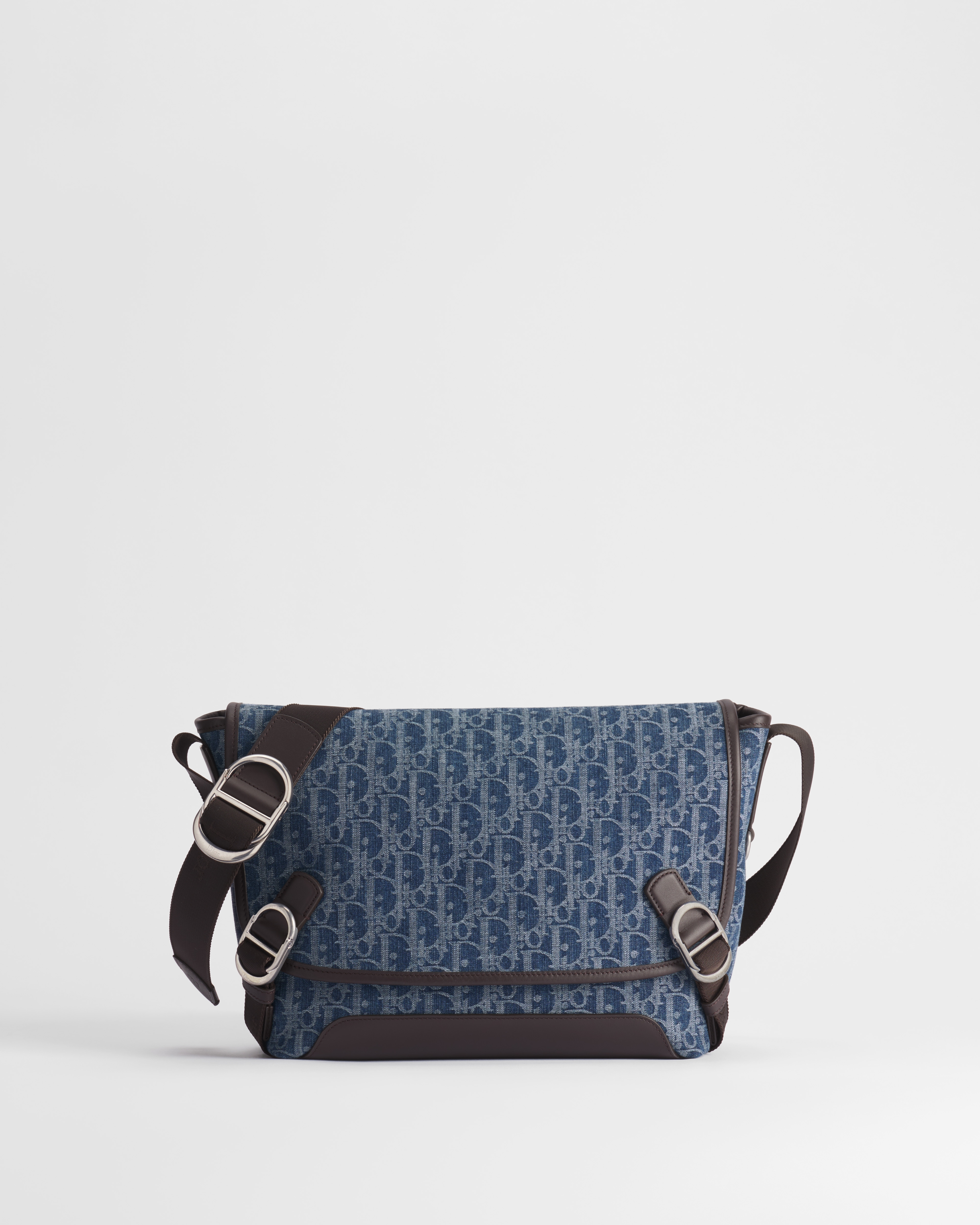 Sac Messenger à rabat Dior Jett Small Jacquard Dior Oblique Denim bleu et cuir de veau lisse marron E01