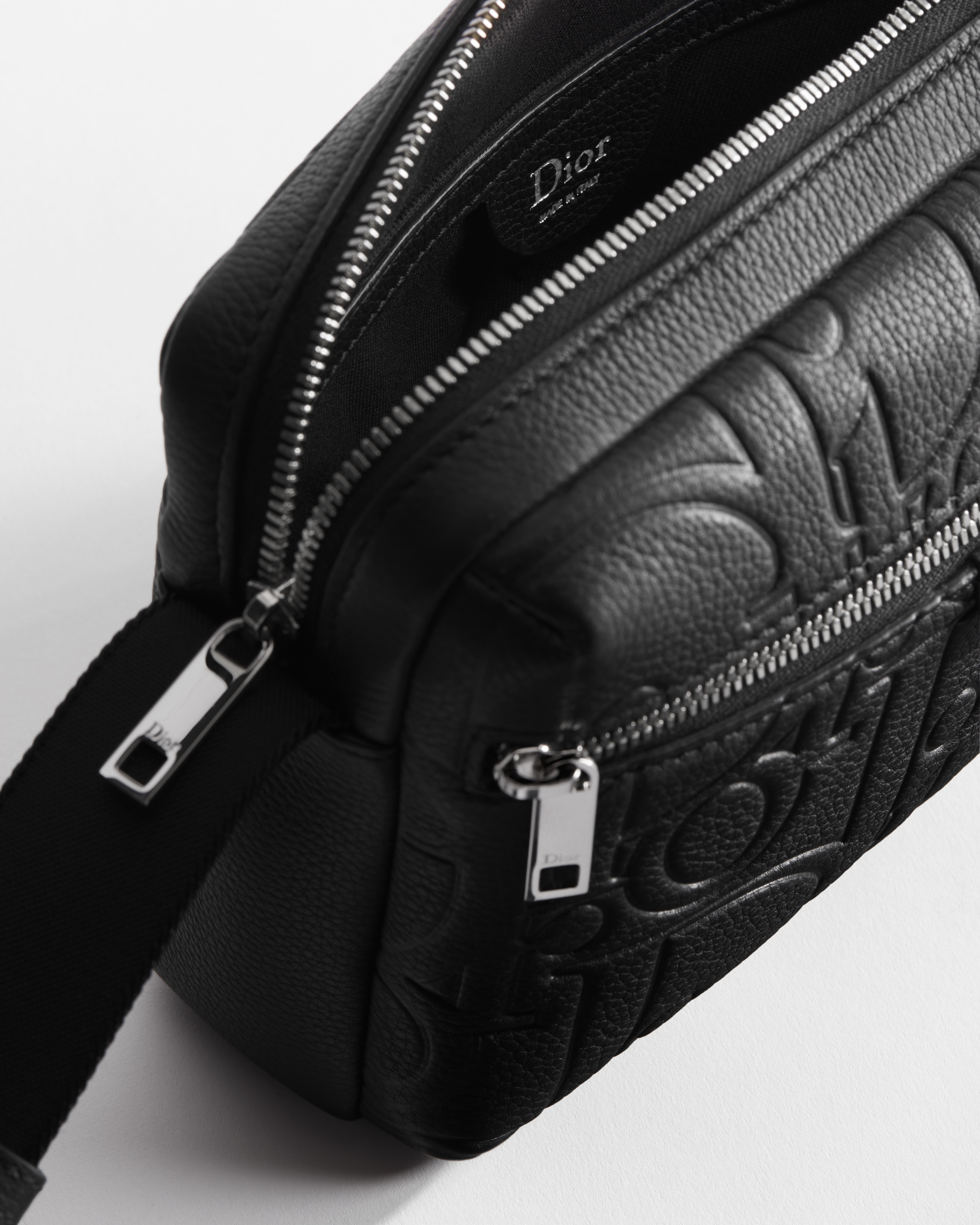 Rider Zipped Messenger Bag