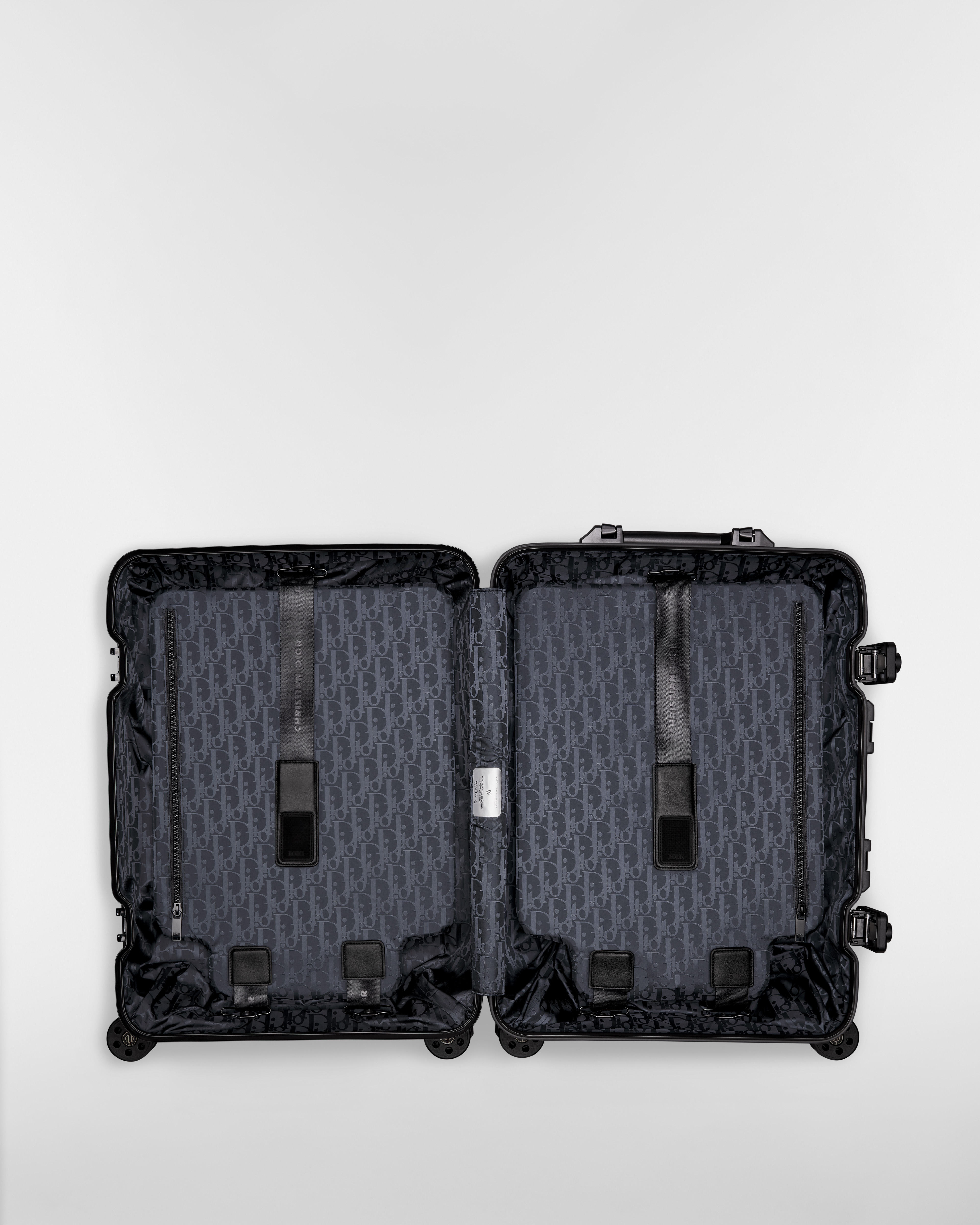 DIOR AND RIMOWA-handbagagekoffer Zwart aluminium met Dior Oblique-motief E06