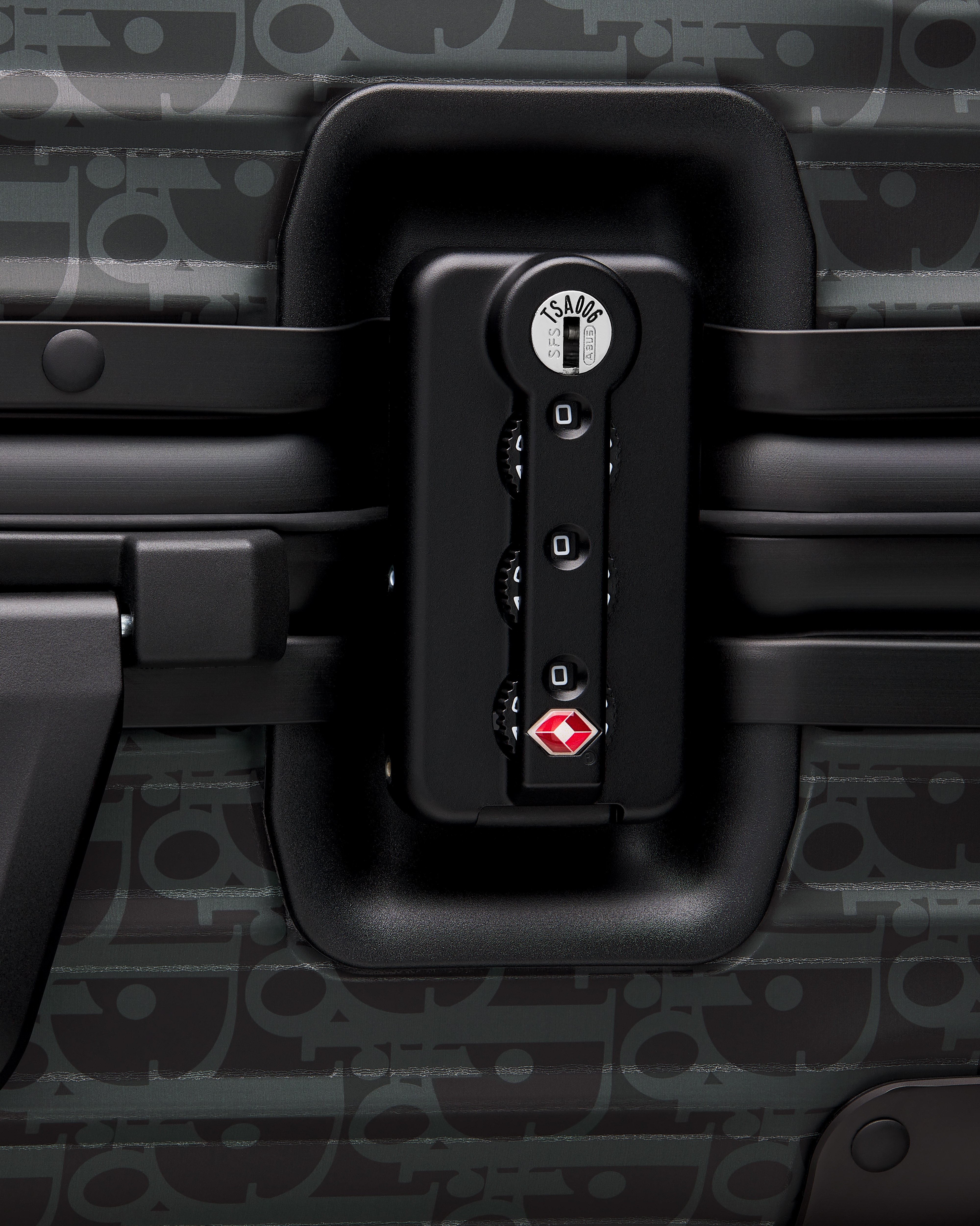 Valise cabine DIOR AND RIMOWA Aluminium Dior Oblique noir E10