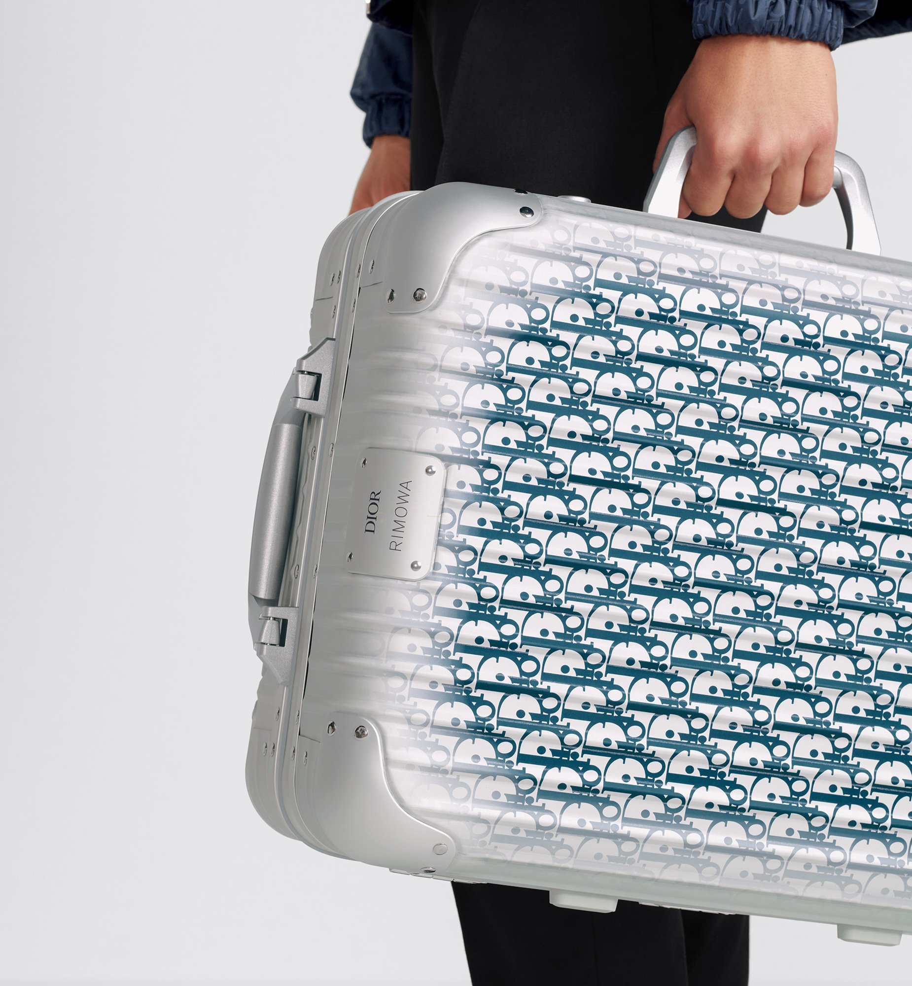 DIOR AND RIMOWA Carry-On Suitcase Gradient Blue Dior Oblique DIOR AND RIMOWA Carry-On Suitcase Gradient Blue Dior Oblique