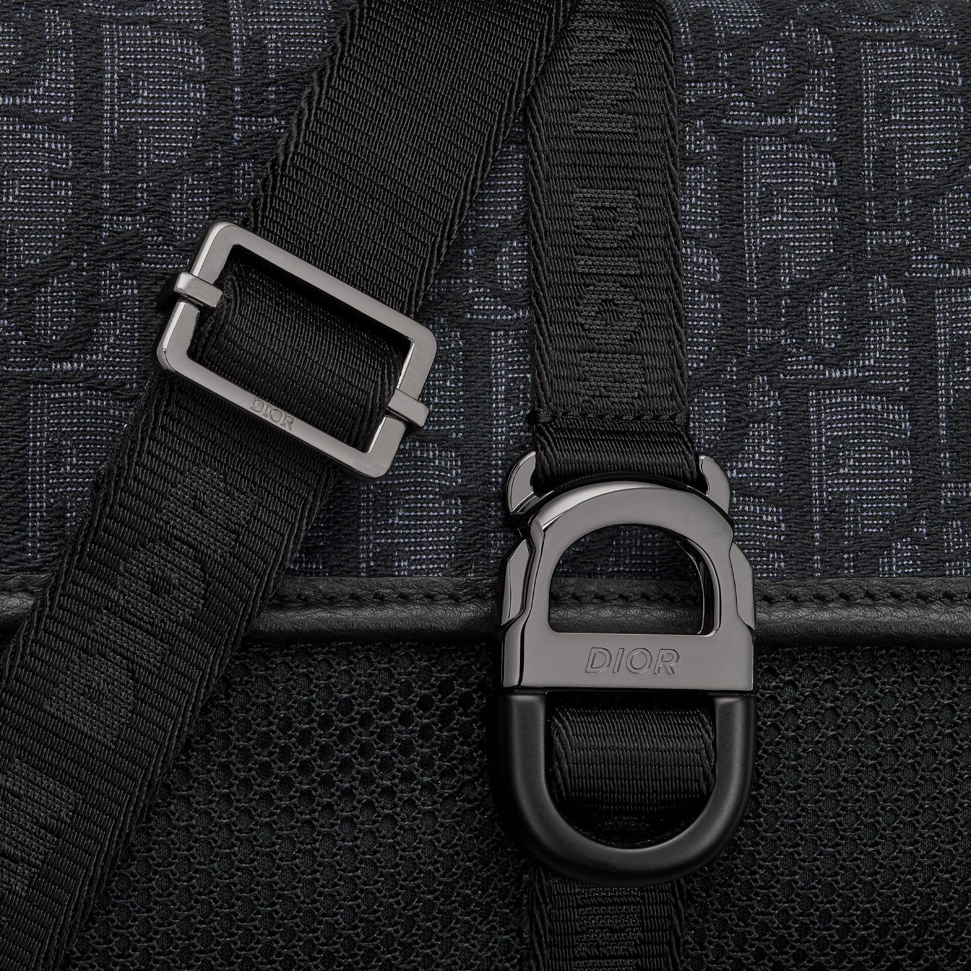 Dior 8 Bag with Strap Detailed view