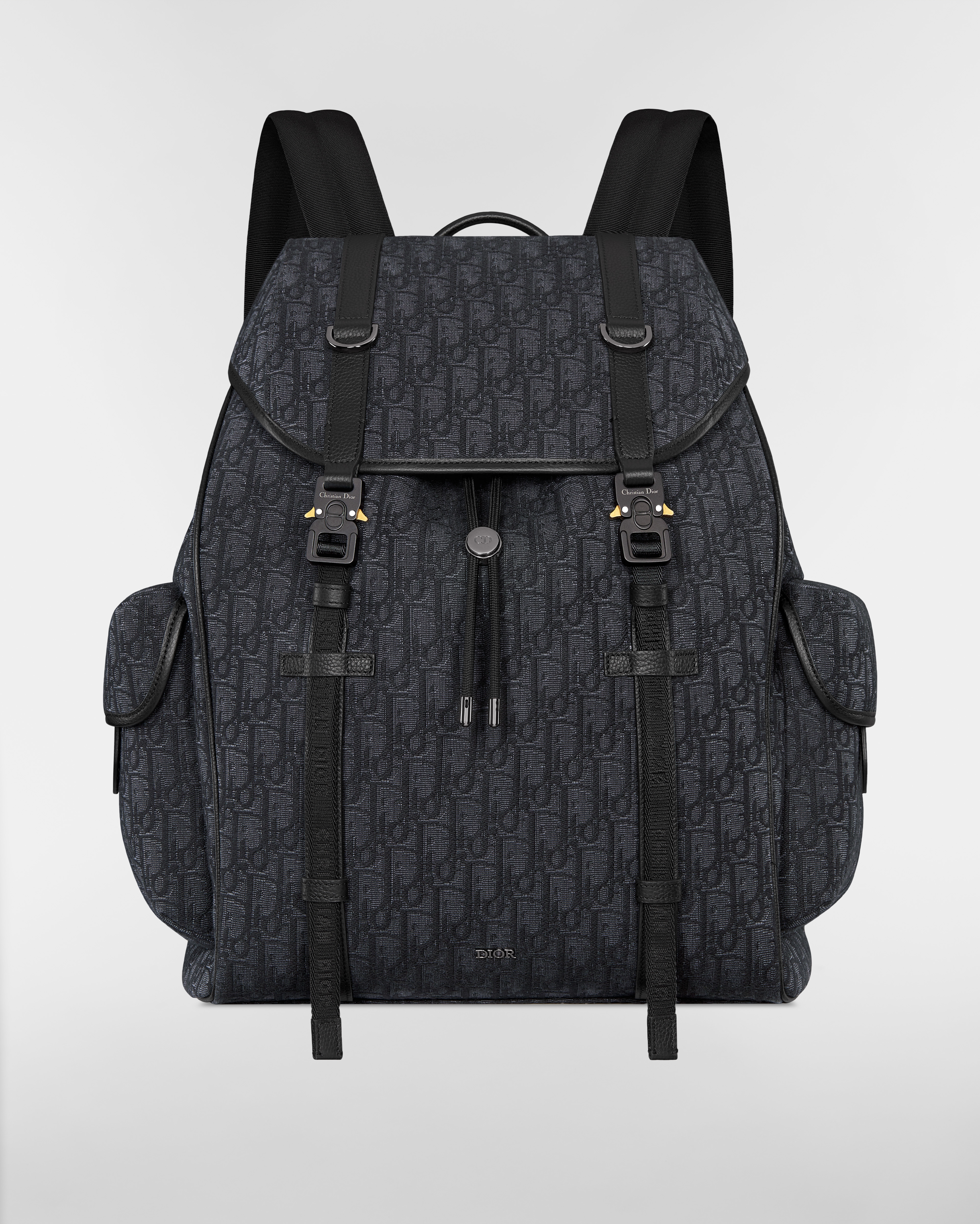 Dior Hit the Road 플랩 백팩 블랙 Dior Oblique 자카드 & 블랙 그레인 송아지 가죽 E01