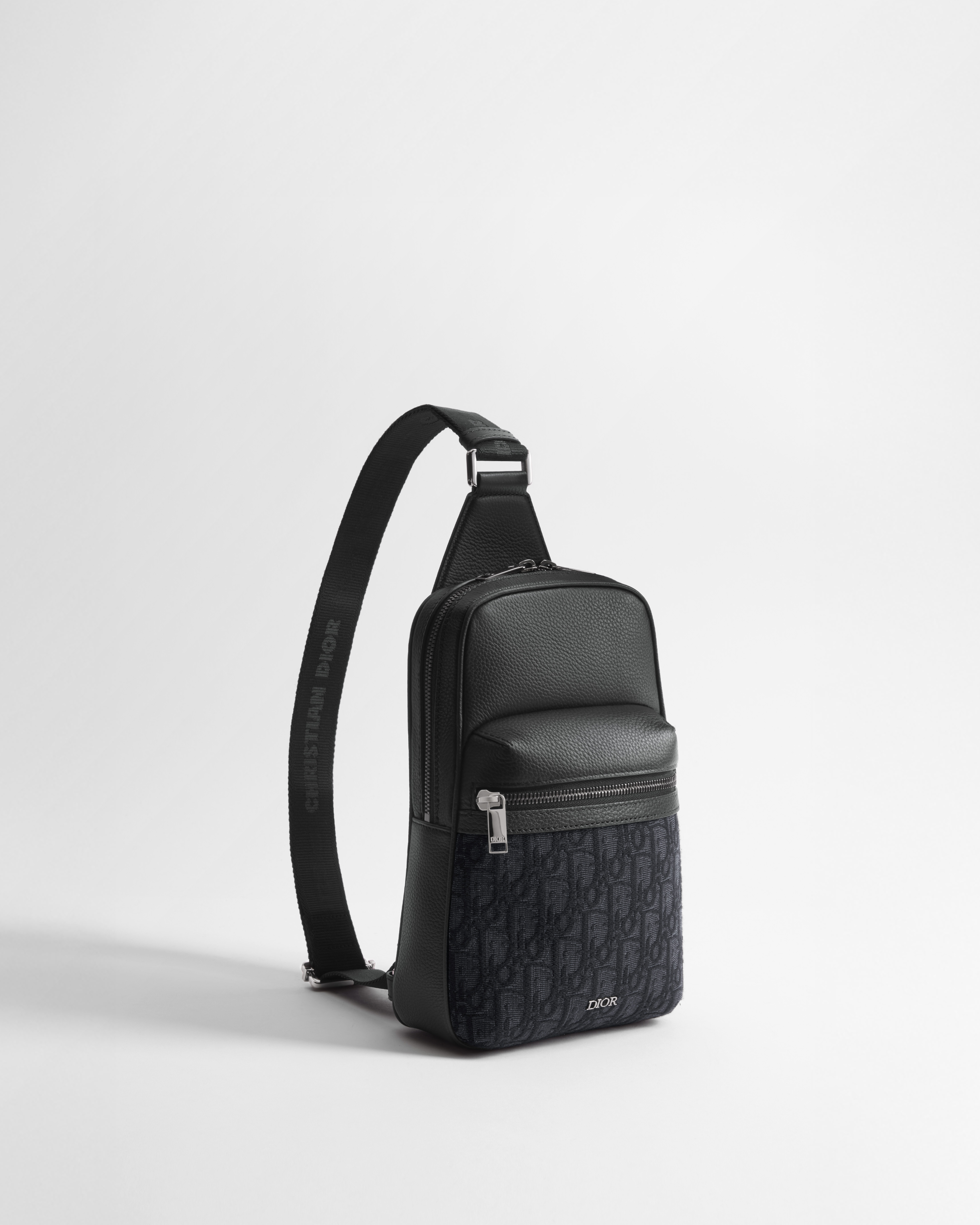 Slingbag Rider 2.0 Toile jacquard Dior Oblique noir et cuir de veau grainé noir E03