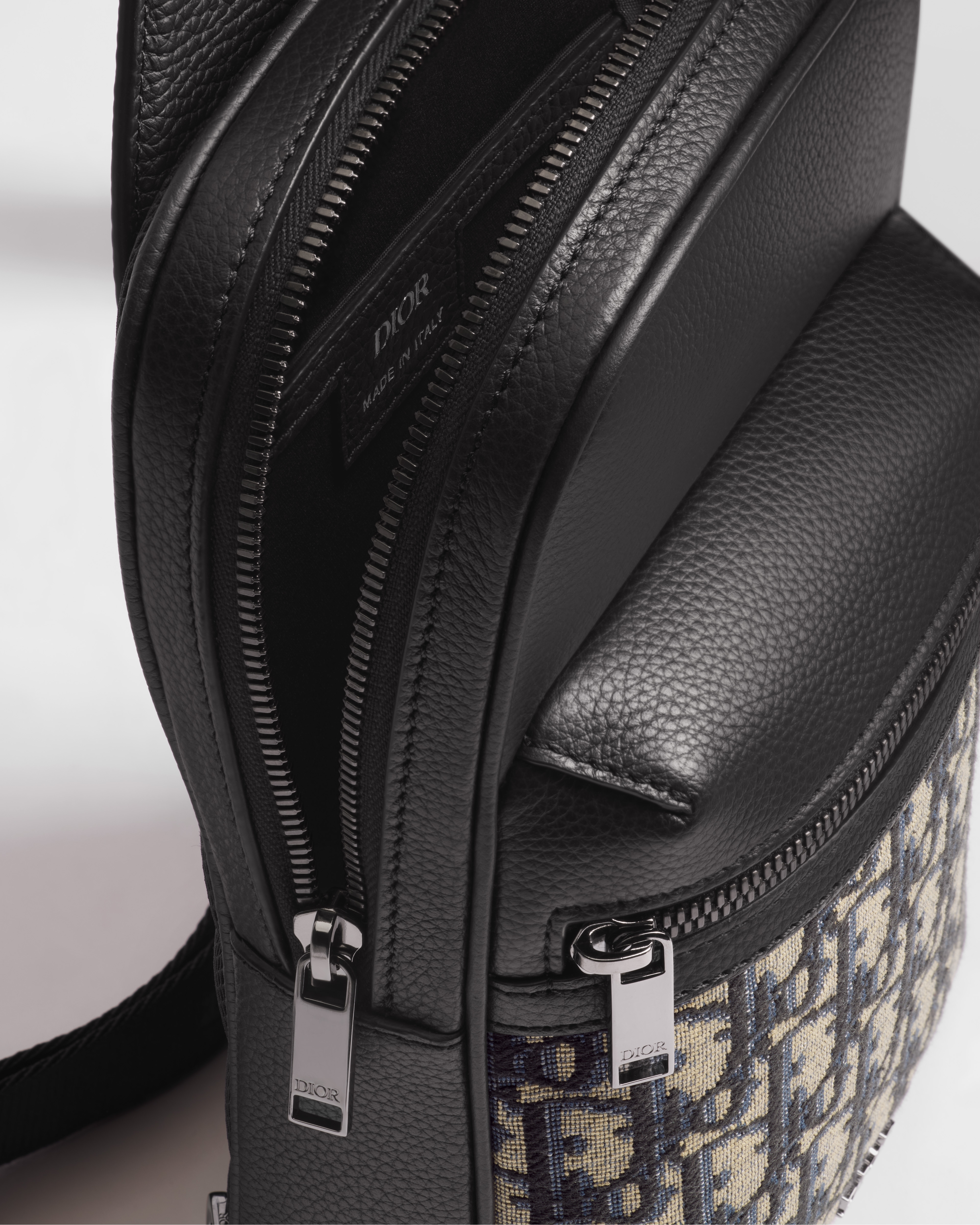 Rider 2.0 Sling Bag Beige and Black Dior Oblique Jacquard with Black Grained Calfskin E06