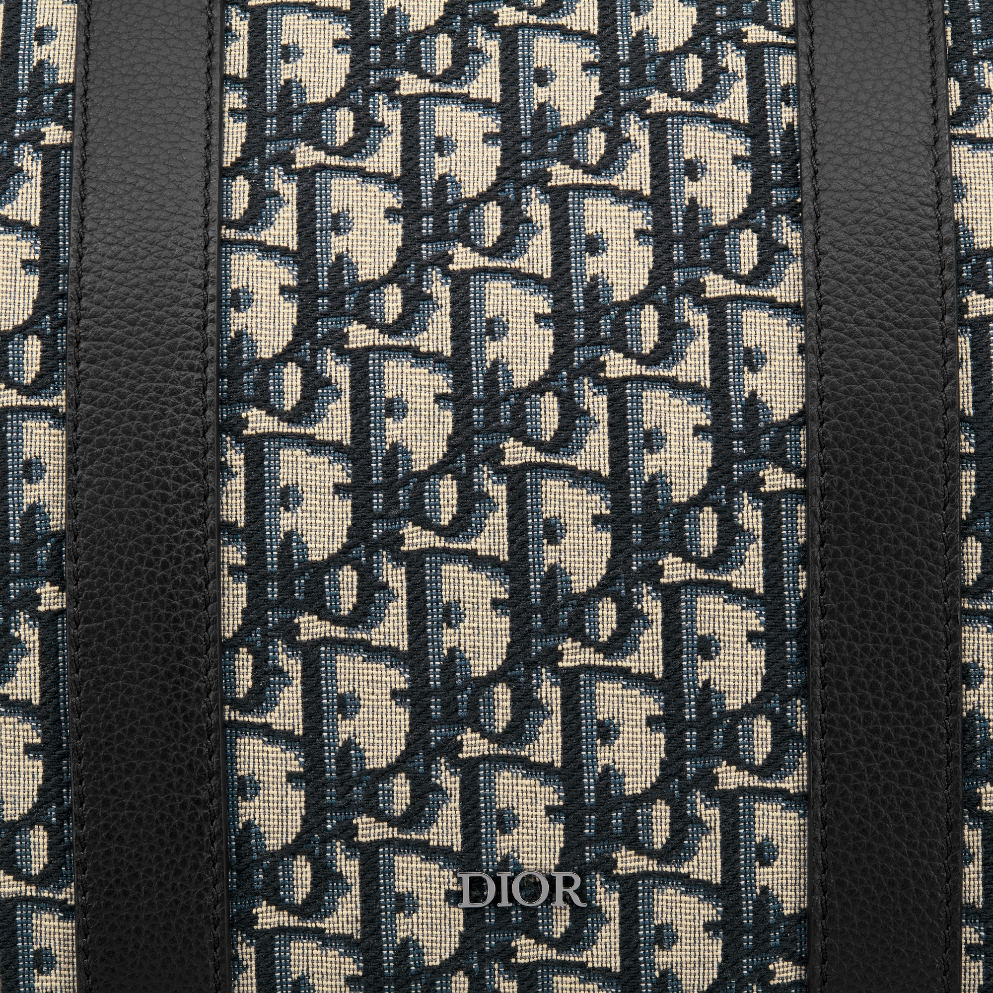 Weekender 40 Beige and Black Dior Oblique Jacquard with Black Grained Calfskin E09