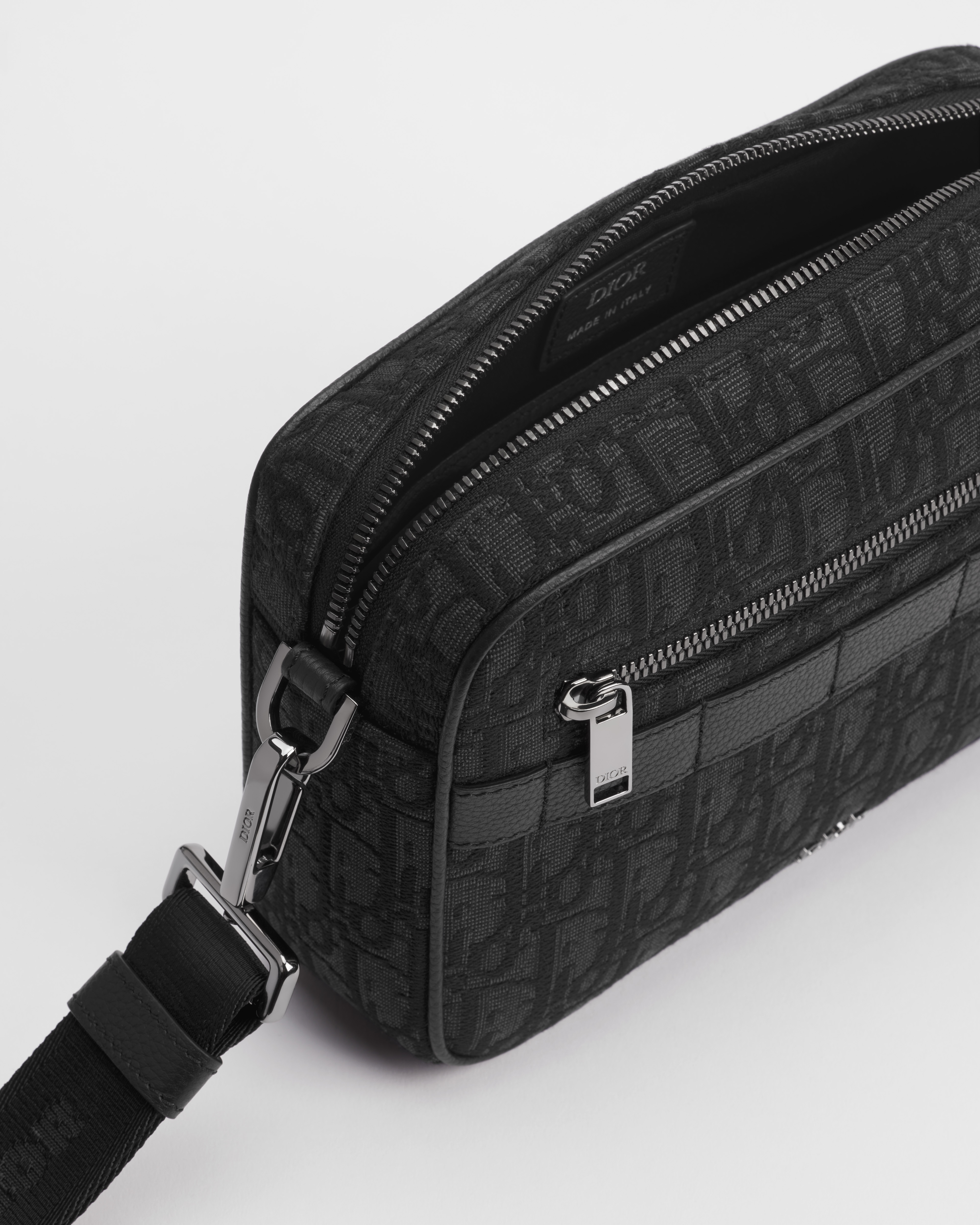 Safari Bag with Strap Black Dior Oblique Jacquard E06