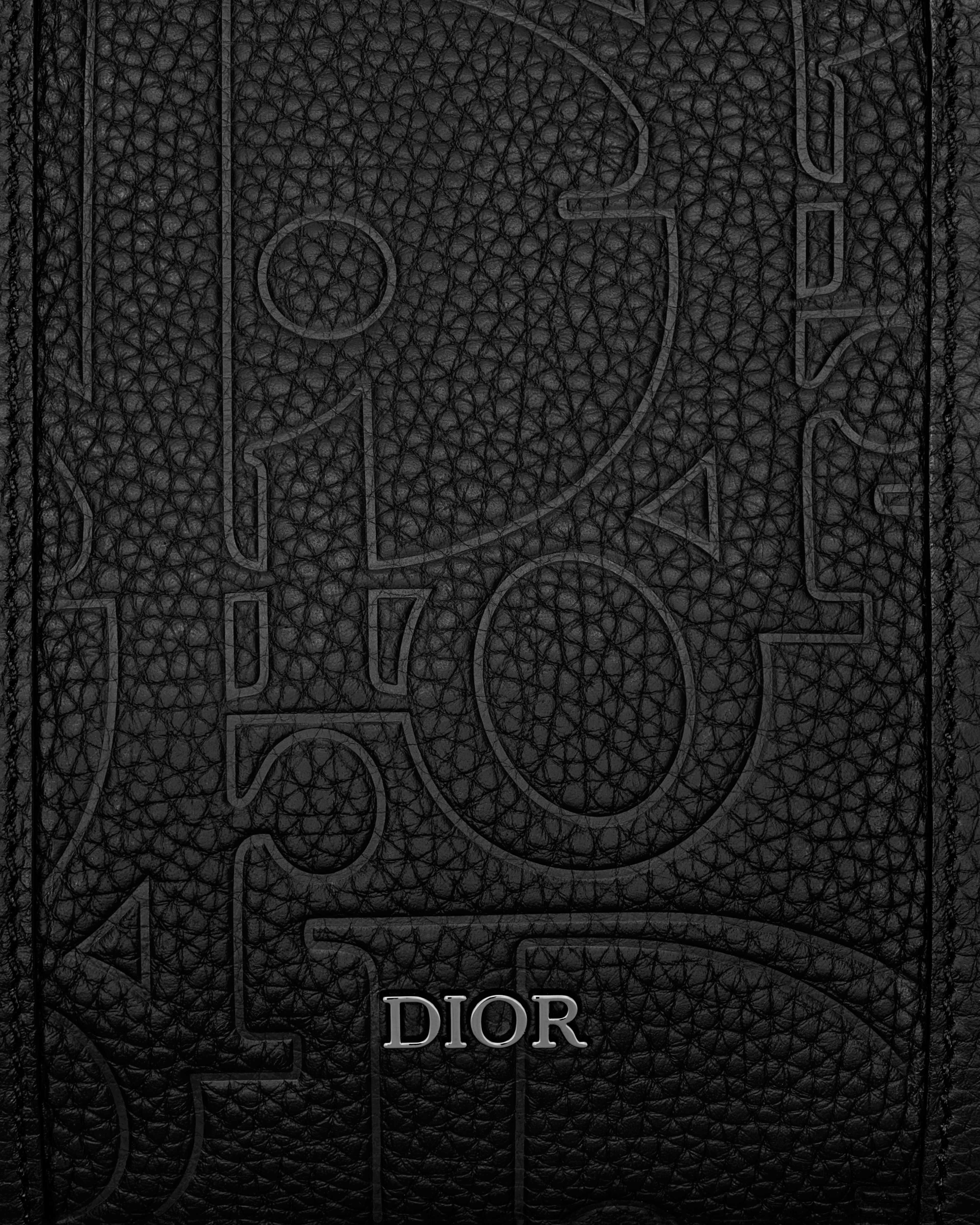 Weekender 25 Black Dior Gravity Leather and Black Grained Calfskin E09