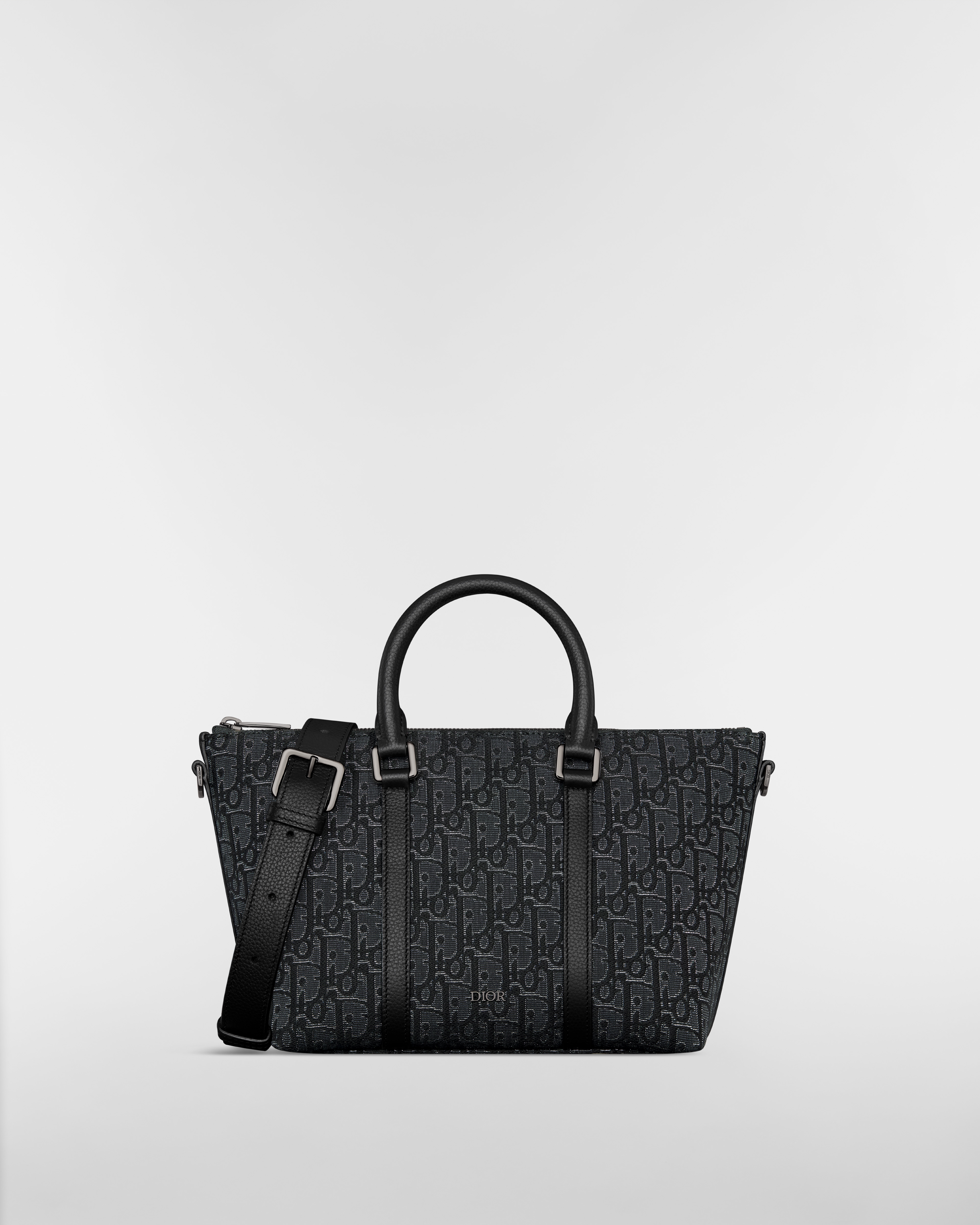 Weekender 25 Black Jacquard with Silver-Tone Metallic Dior Oblique and Black Grained Calfskin E01