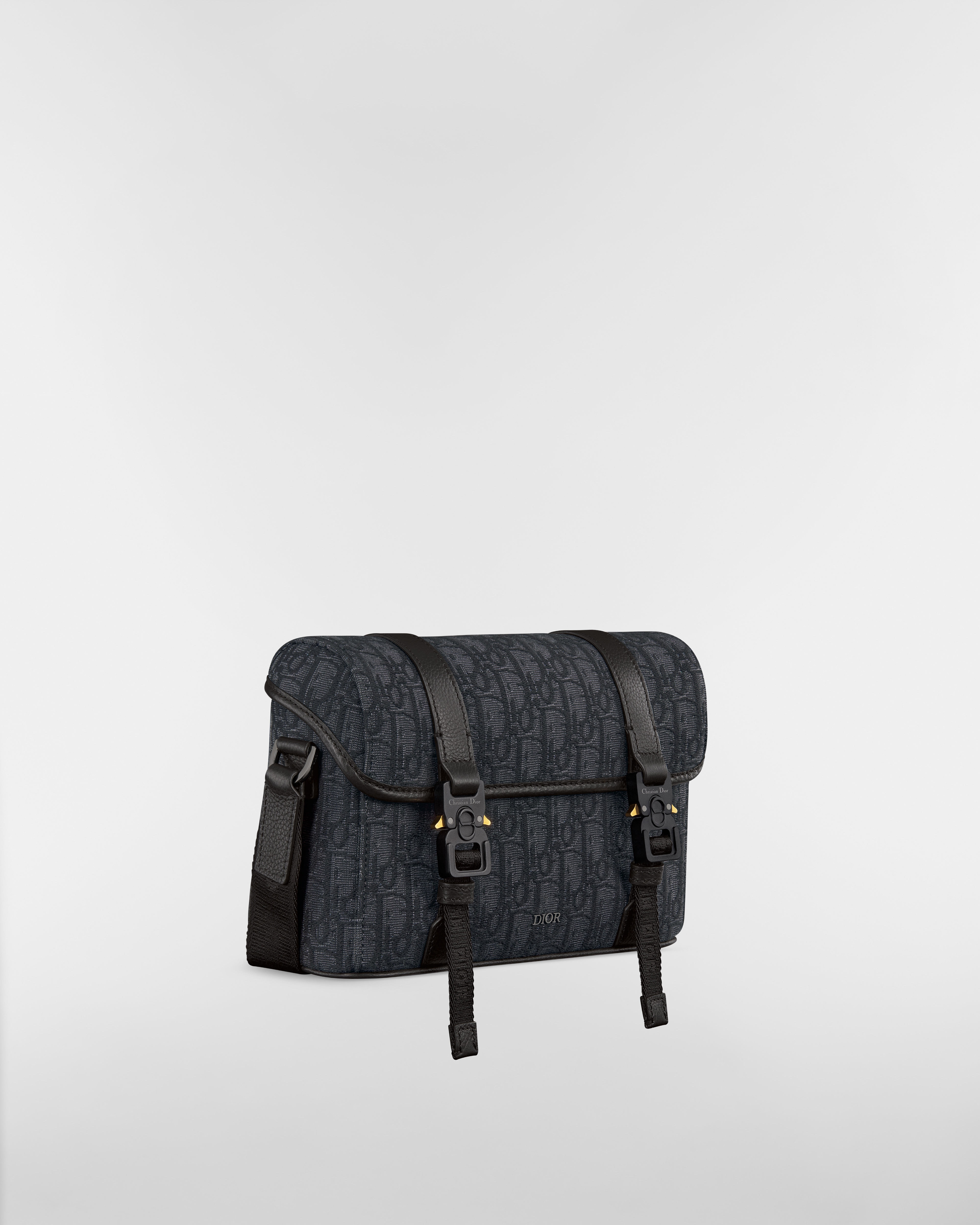 Dior Hit the Road Messenger Bag with Flap Black Dior Oblique Jacquard and Black Grained Calfskin E03