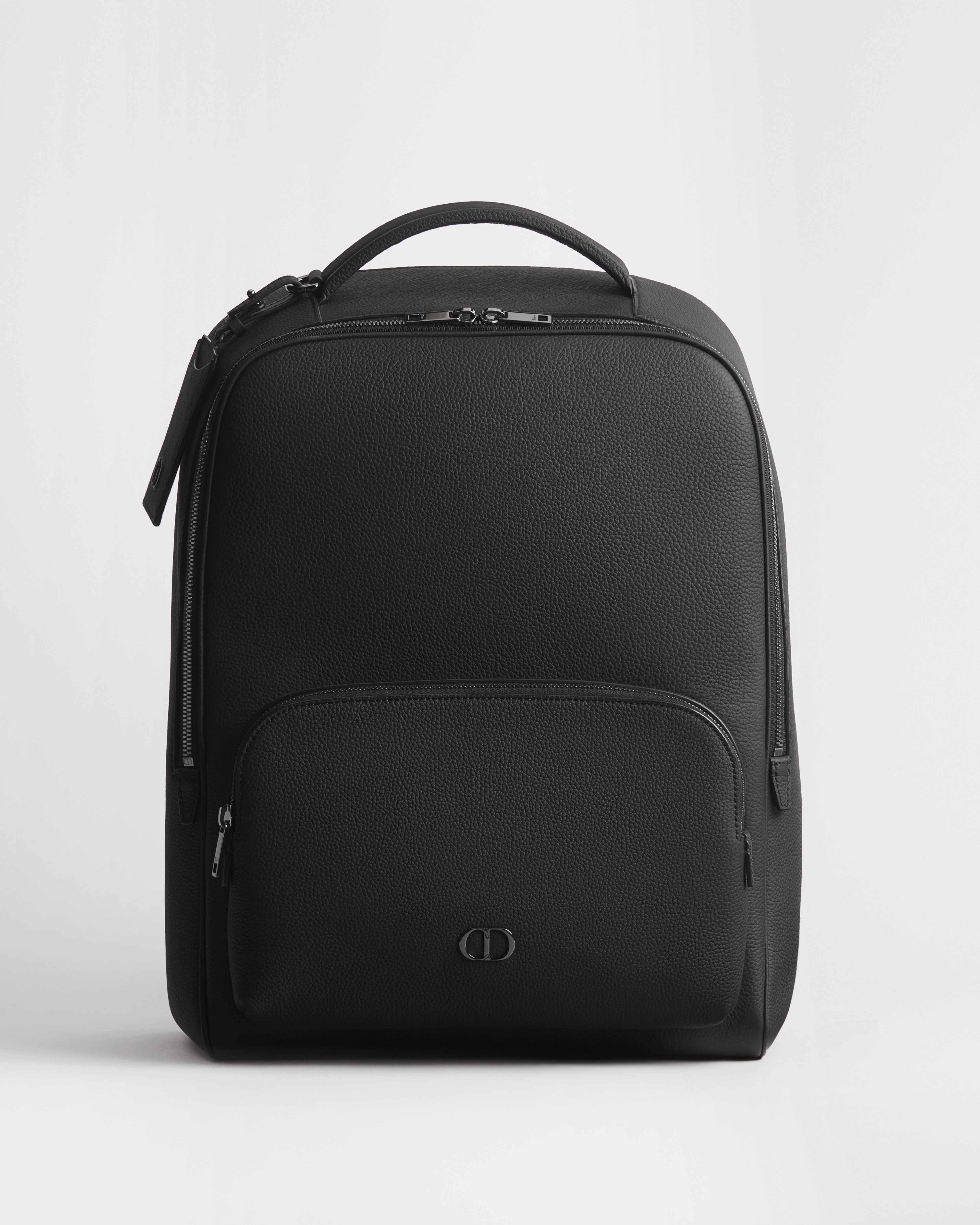 CD Icon Business-Rucksack Mattes, genarbtes Kalbsleder in Schwarz E01