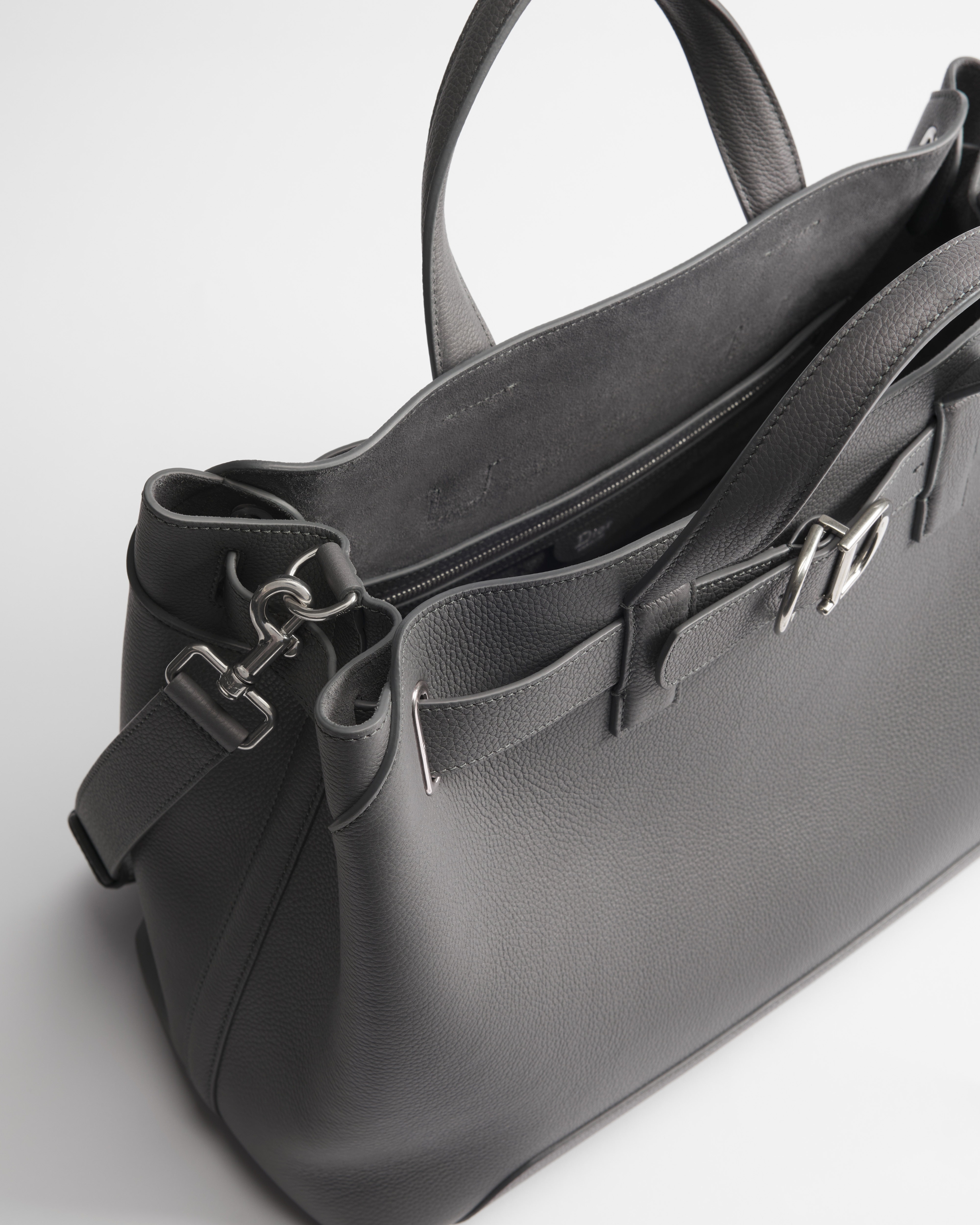 Bolso tote Dior Normandie mediano Piel de becerro graneada gris Flanelle E06
