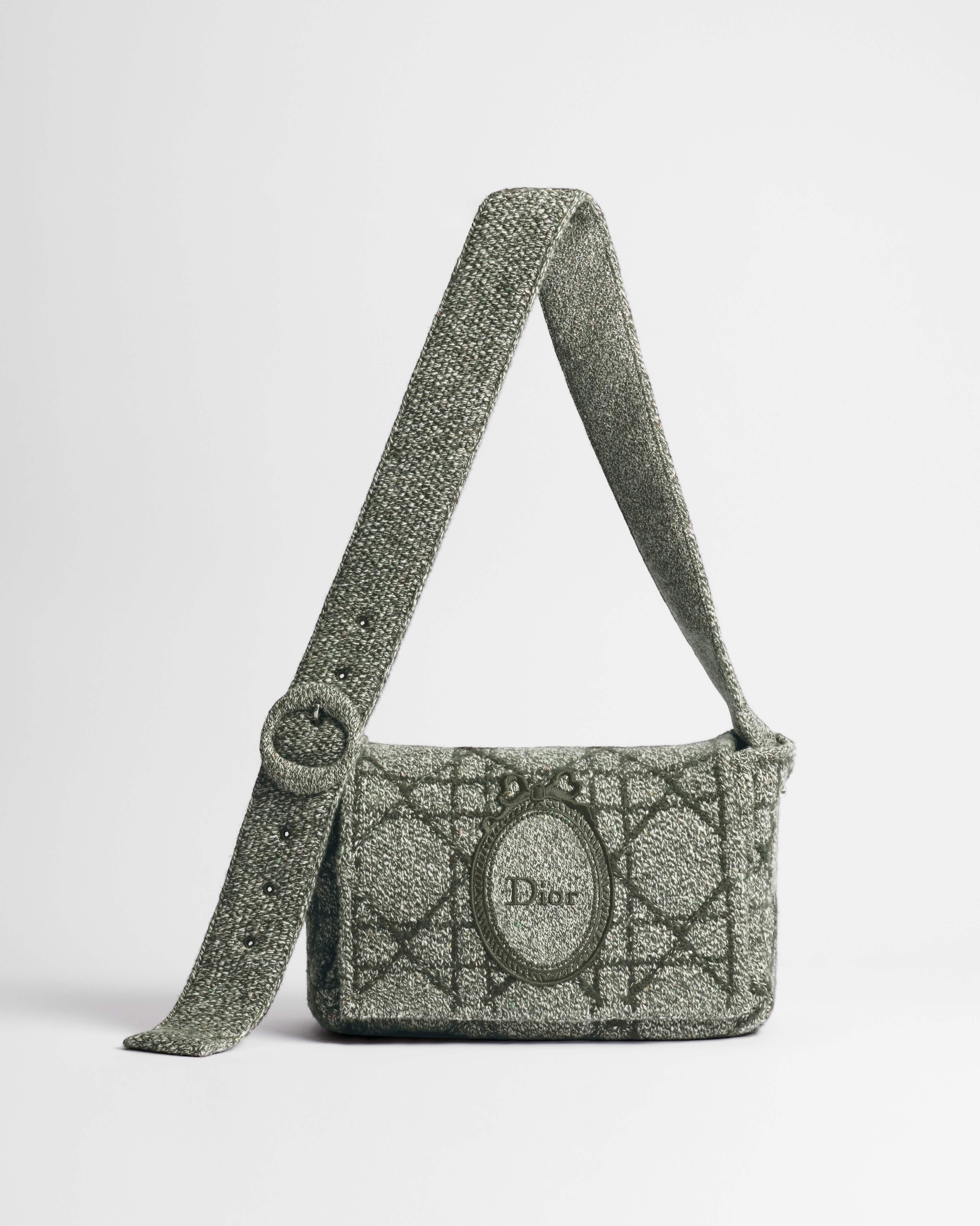 Mittelgroße Dior Médaillon Messenger Tasche mit Umschlagklappe