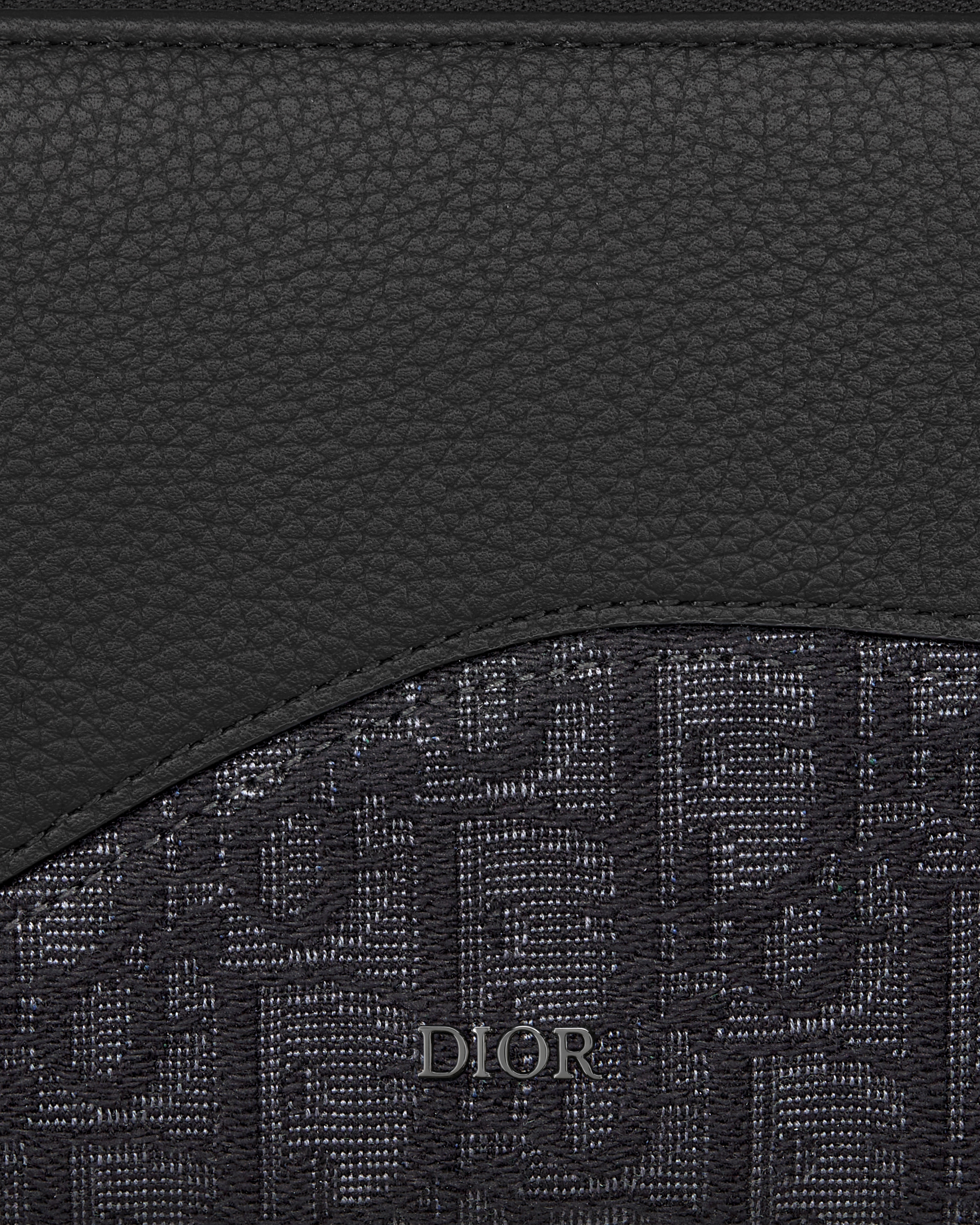 Saddle Long Zipped Wallet Black Grained Calfskin Marquetry and Black Dior Oblique Jacquard E09