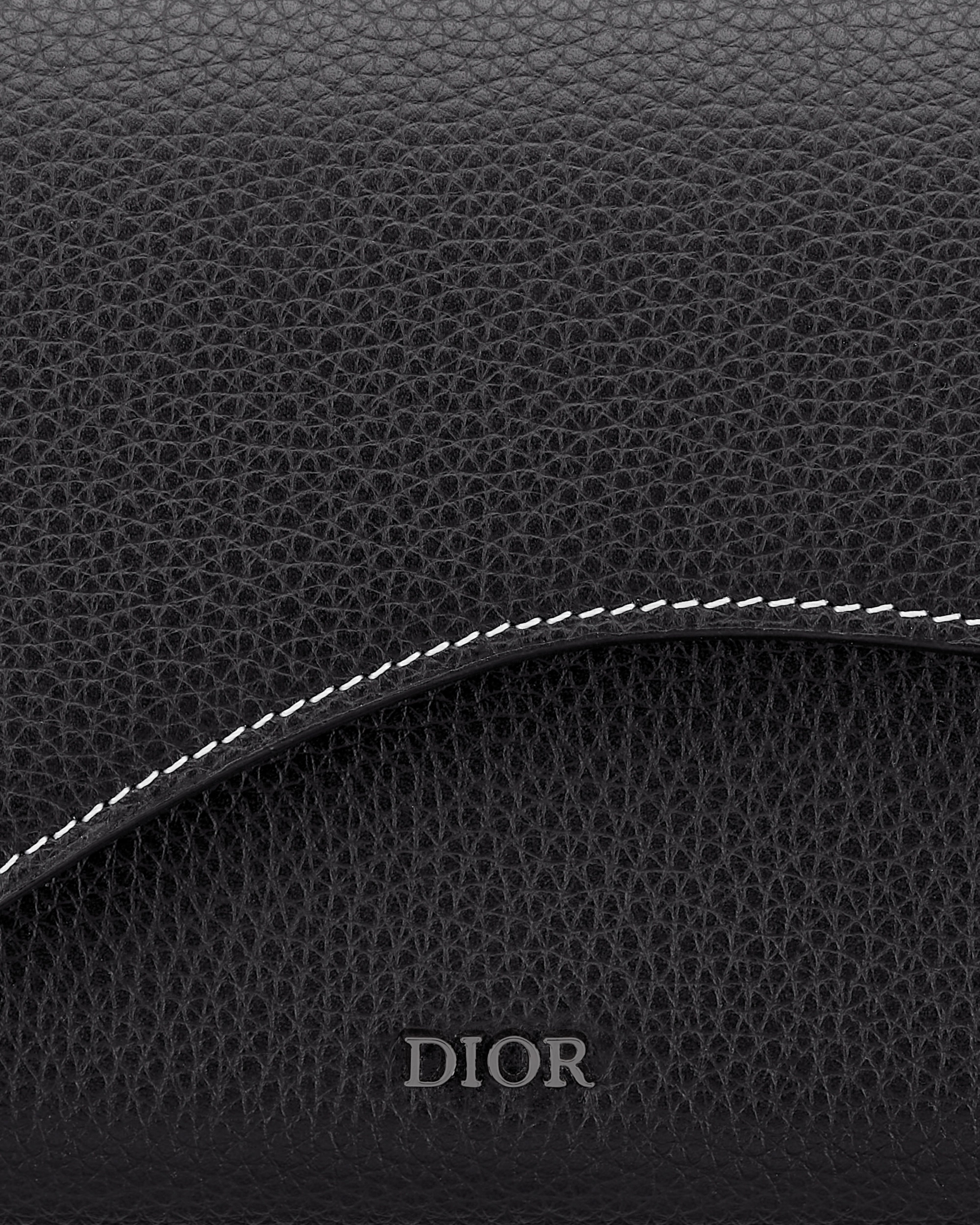 Saddle Long Wallet Black Grained Calfskin E09