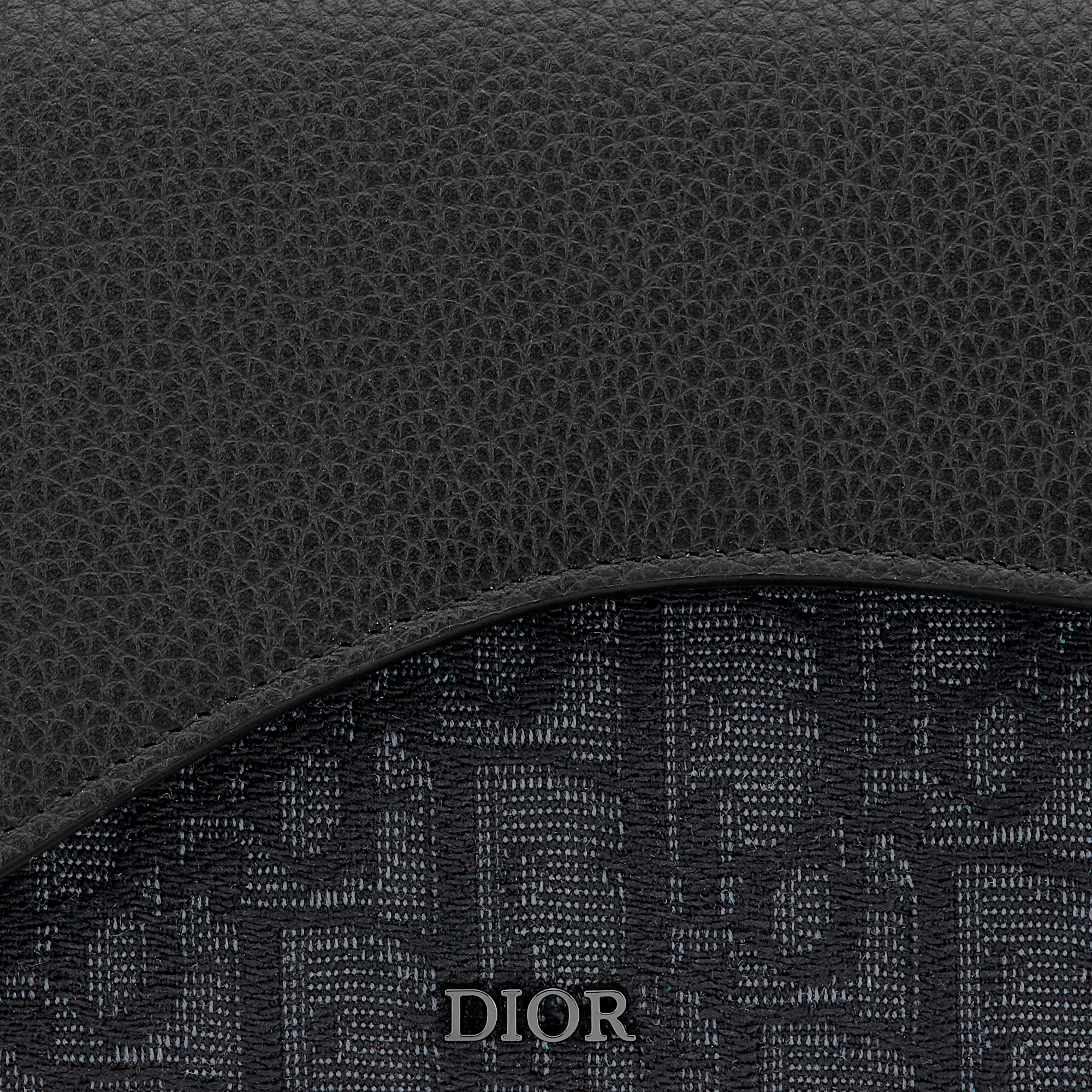 Saddle Long Wallet Black Dior Oblique Jacquard and Black Grained Calfskin E09