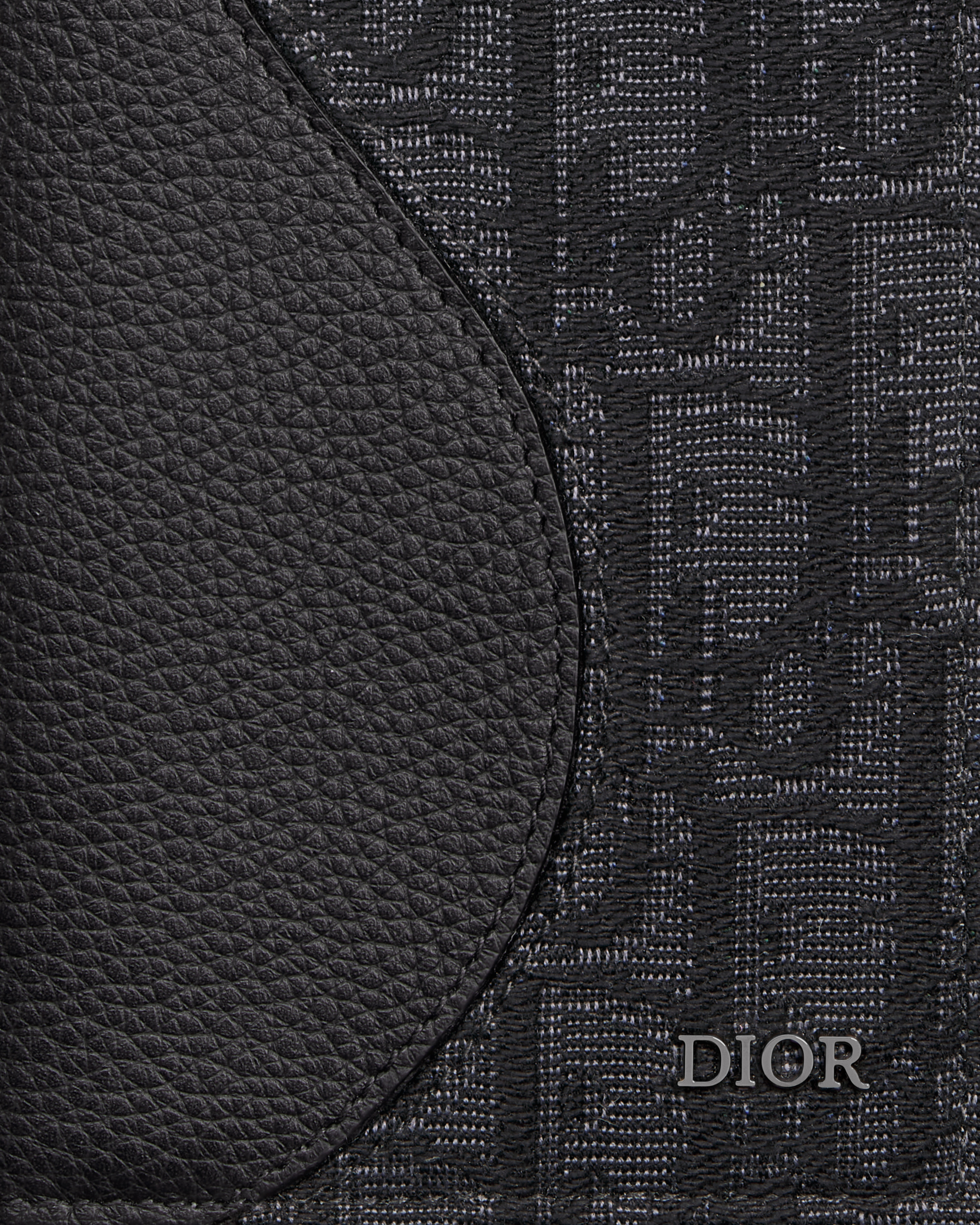 Saddle Long Vertical Wallet Black Grained Calfskin Marquetry and Black Dior Oblique Jacquard E09