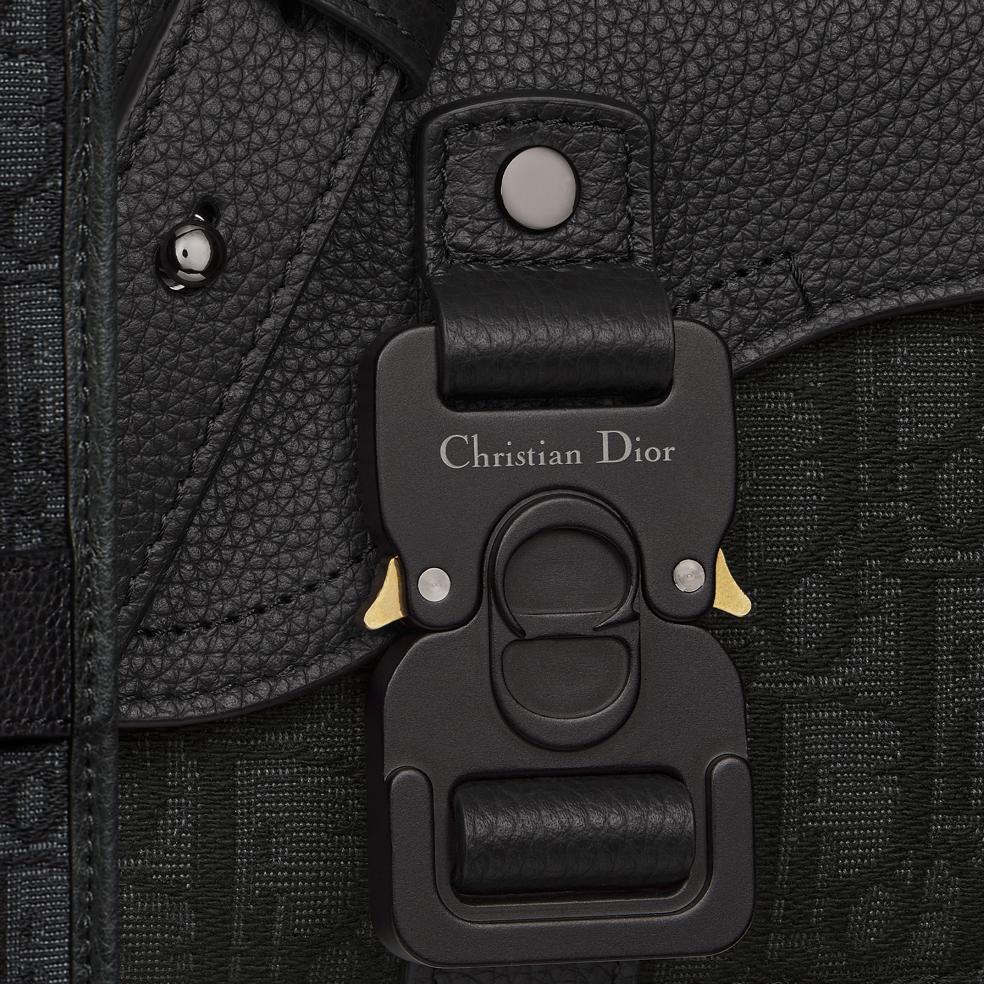 Mini Saddle-schoudertas met flap Zwarte Dior Oblique-jacquard en zwart generfd kalfsleer E09