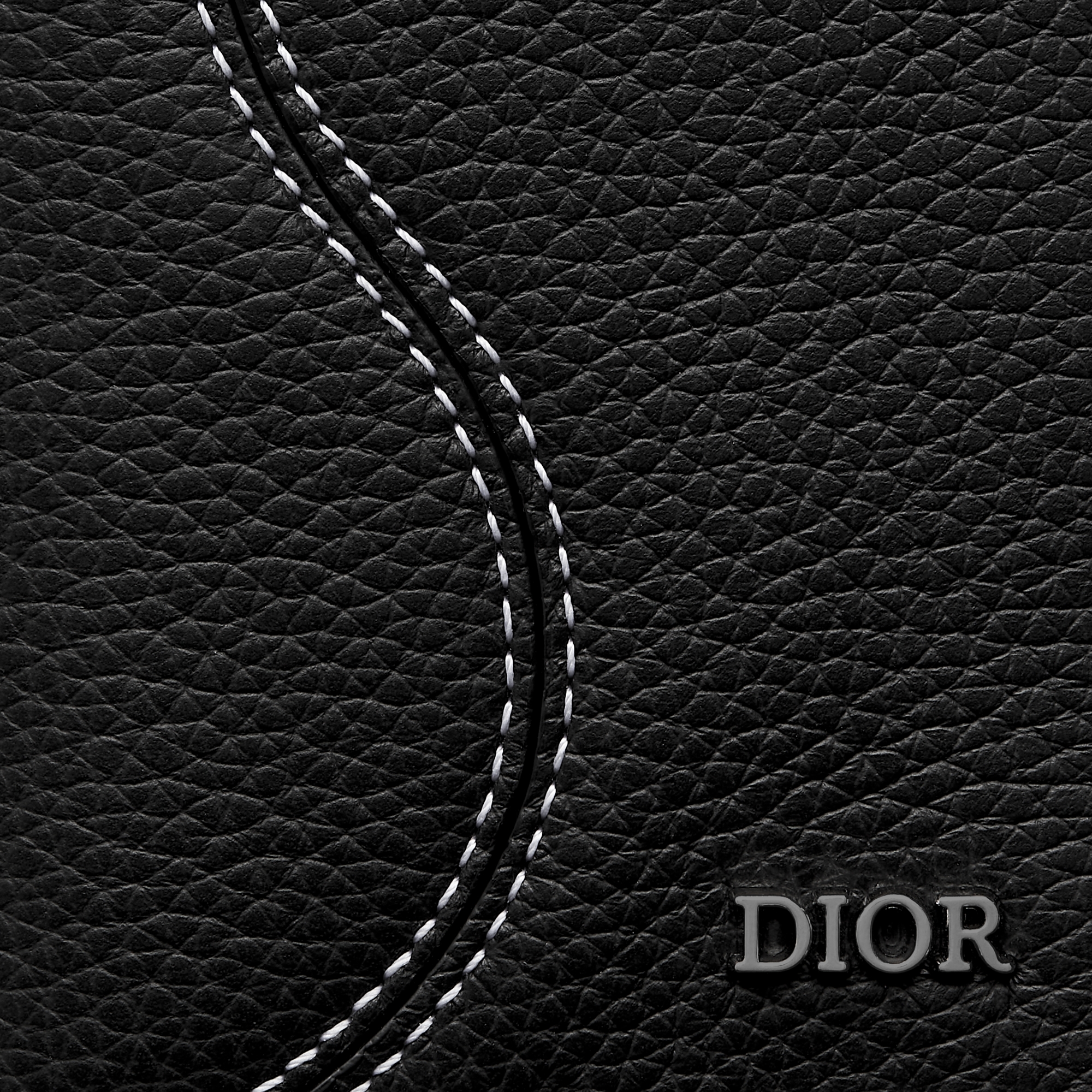 Saddle Vertical Bifold Card Holder