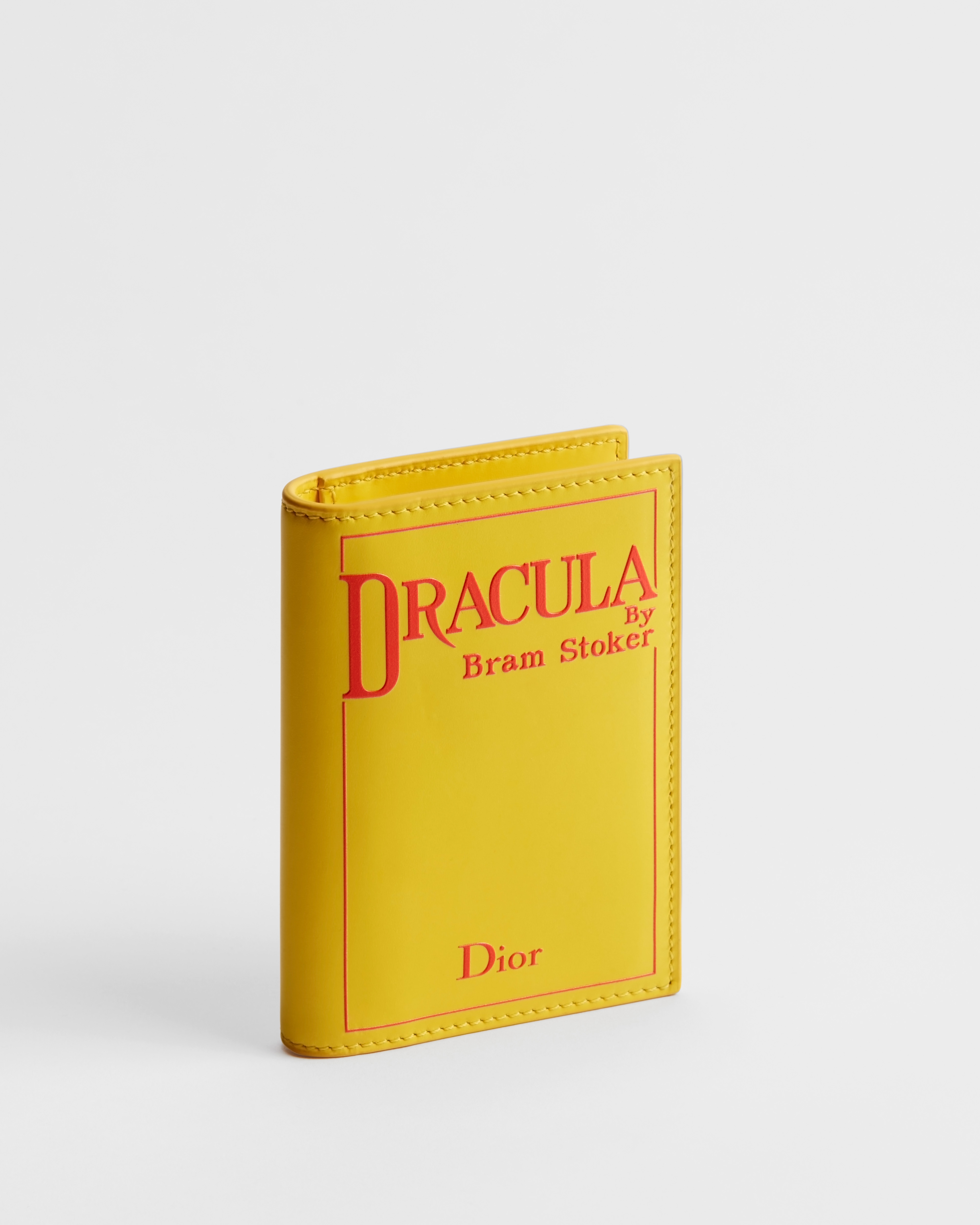 Bifold-Kartenetui Book-Cover-Prägung auf Kalbsleder in Gelb und Rot E03