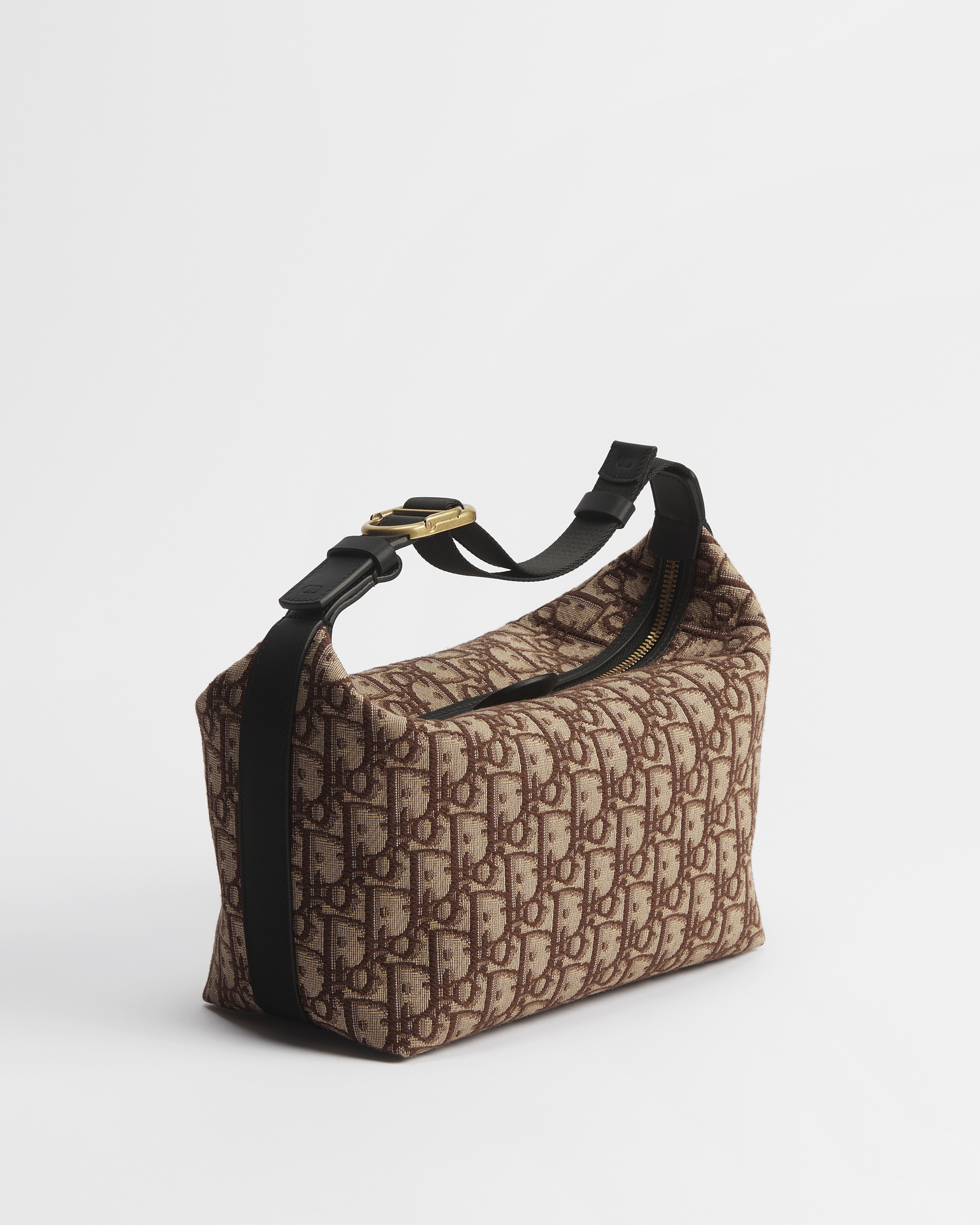 Dior Jett 파우치 브라운 Dior Oblique 자카드 E03