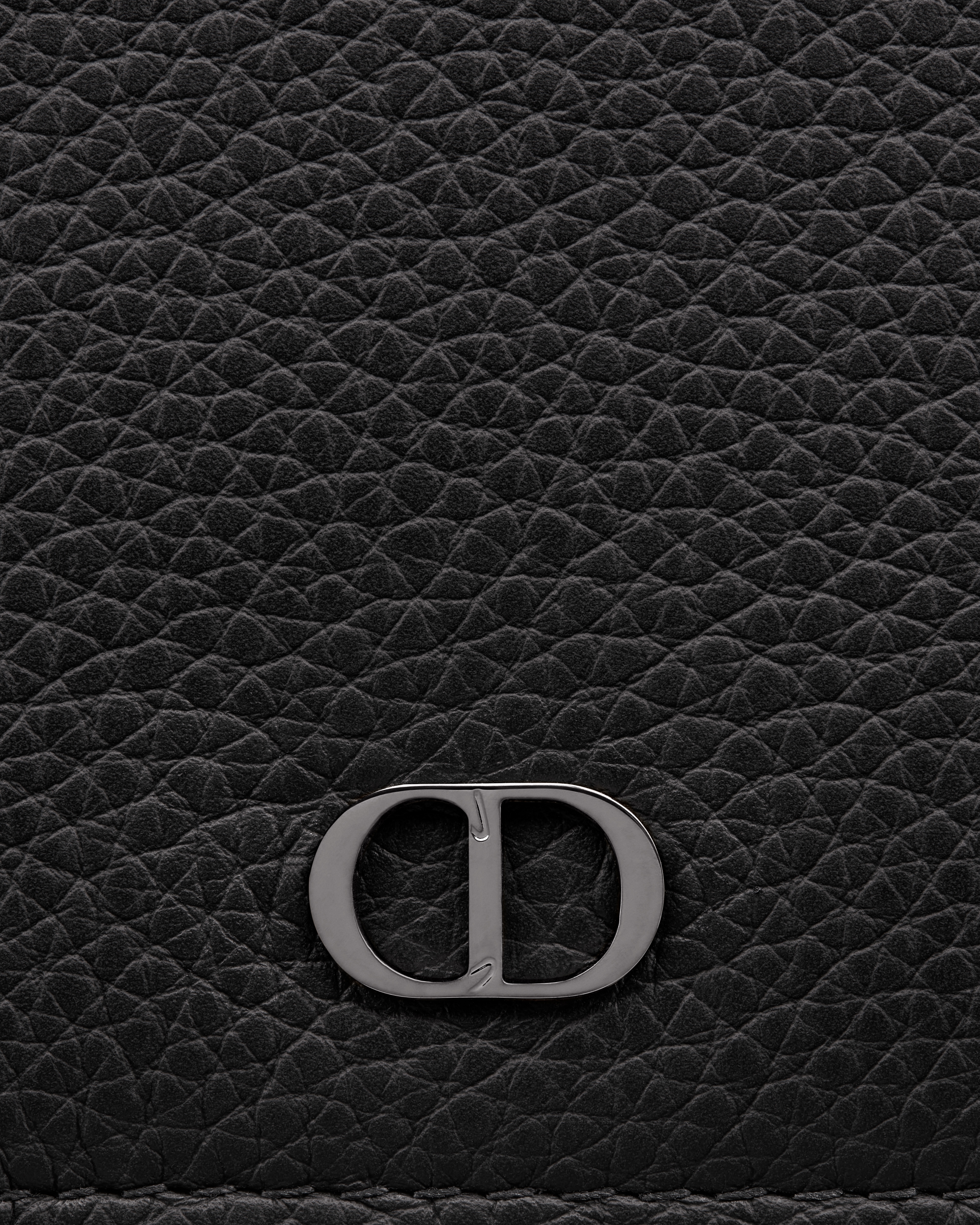 CD Icon Bifold-Portemonnaie im Hochformat Genarbtes Kalbsleder in Schwarz E09