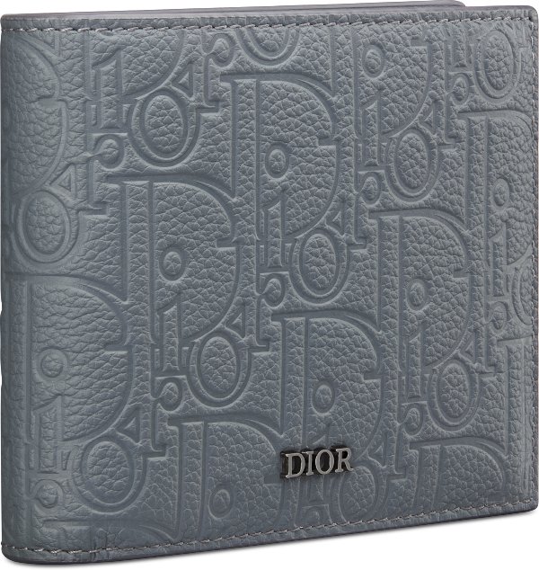 Bifold Wallet Three quarter closed view