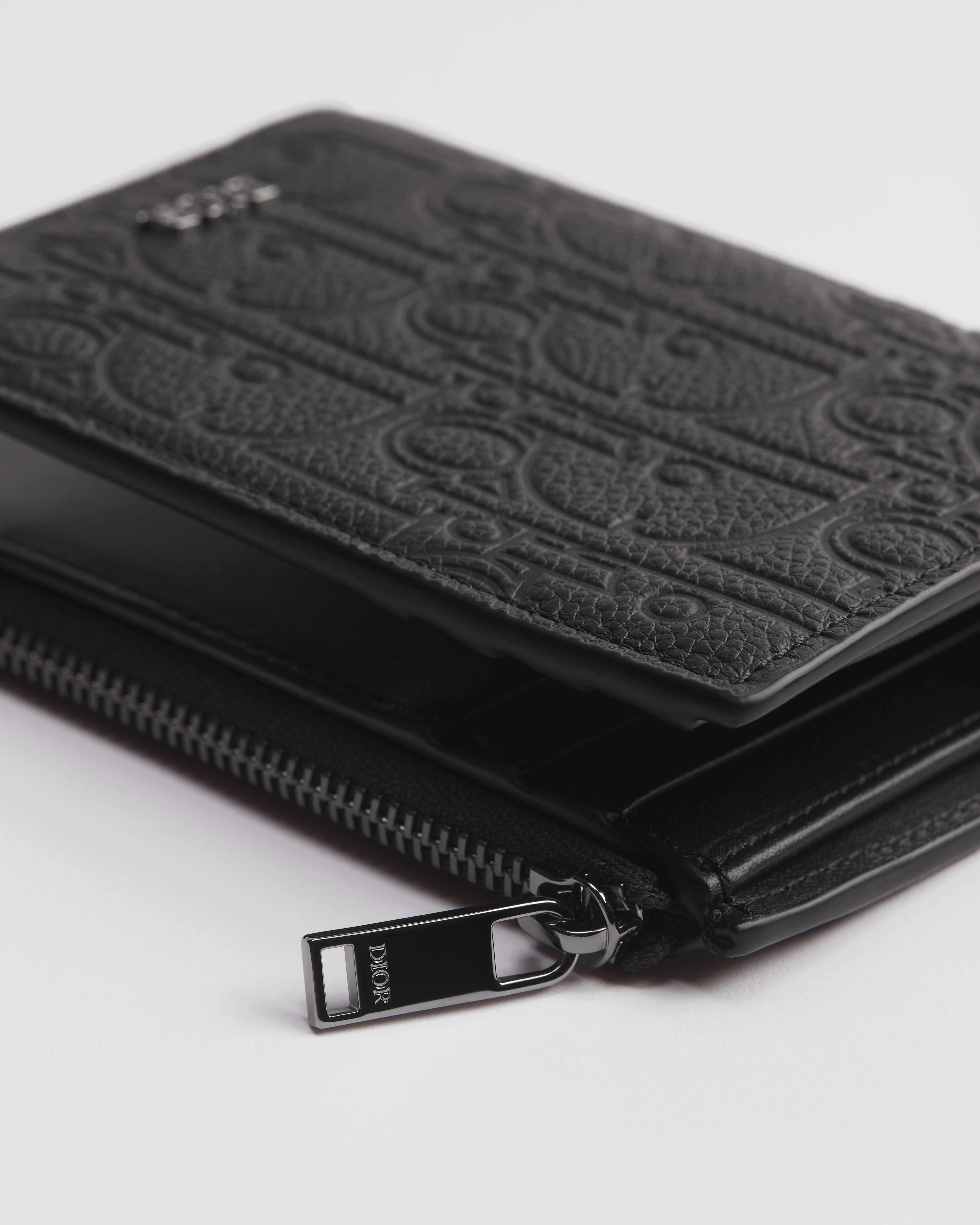 Vertical Compact Card Holder Black Dior Gravity Leather E10