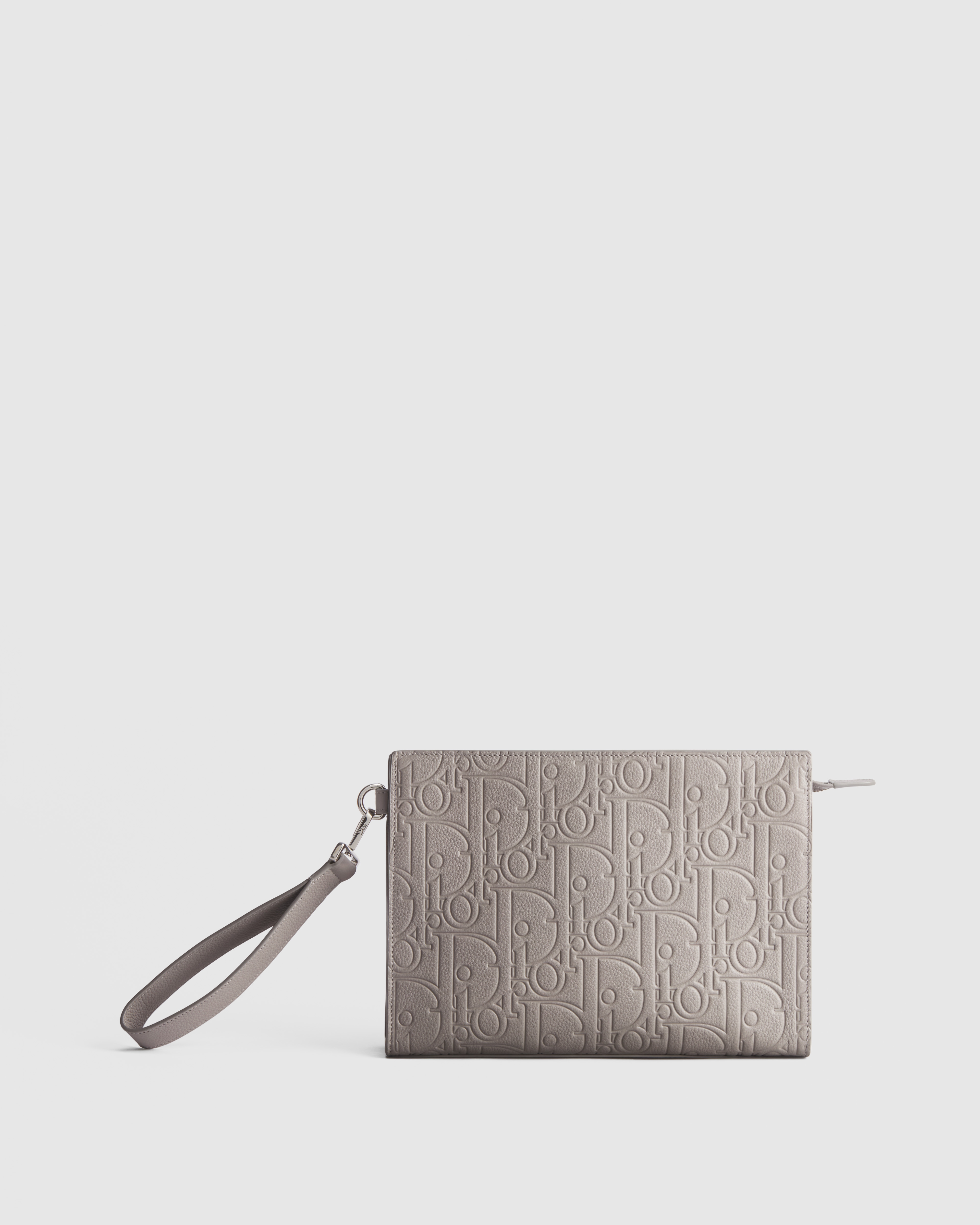 Dreieckige Pouch im A5-Format Dior Gravity genarbtes Leder in Trianon Grau E01