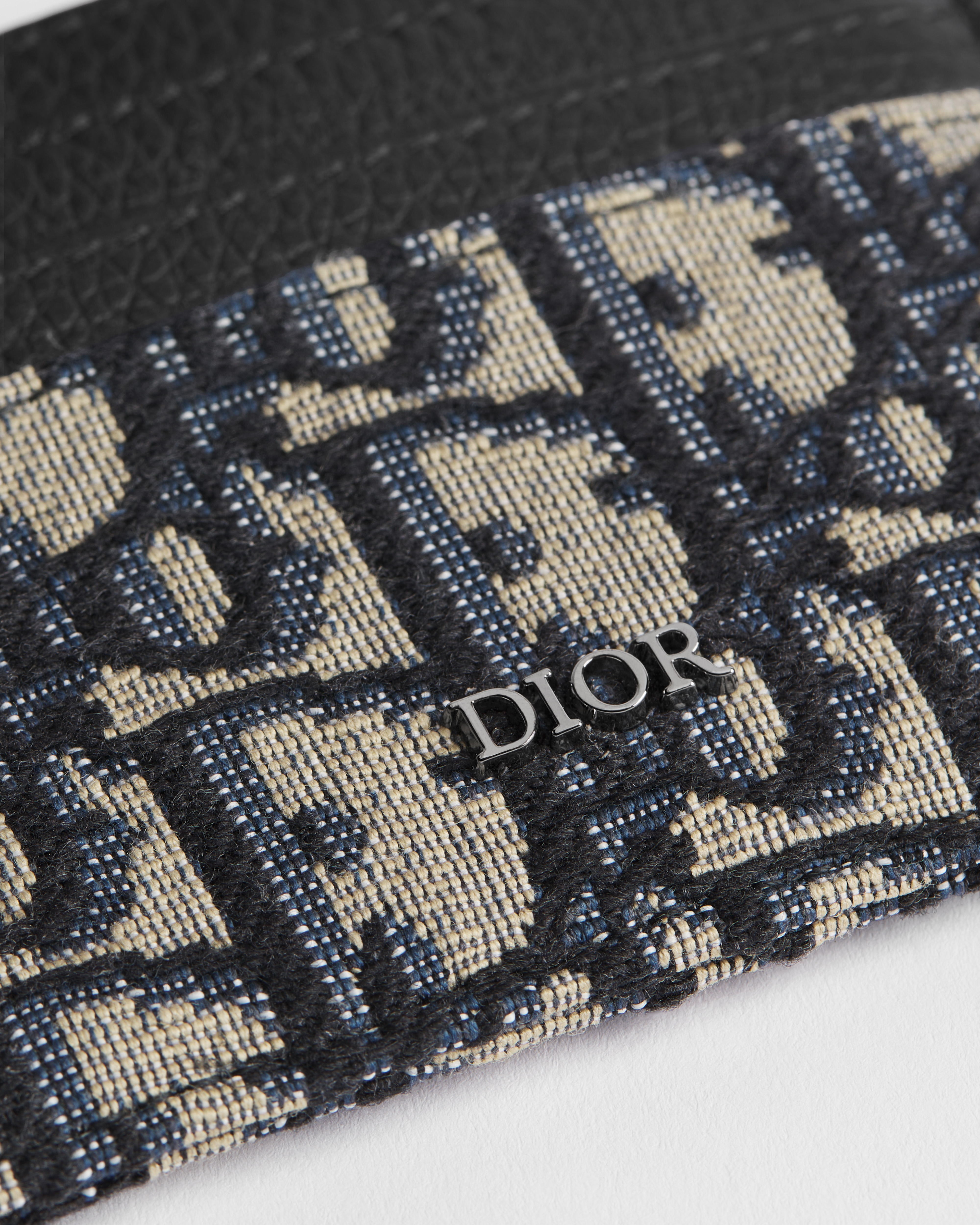 Porte-cartes Toile jacquard Dior Oblique beige et noir et cuir de veau grainé noir E09