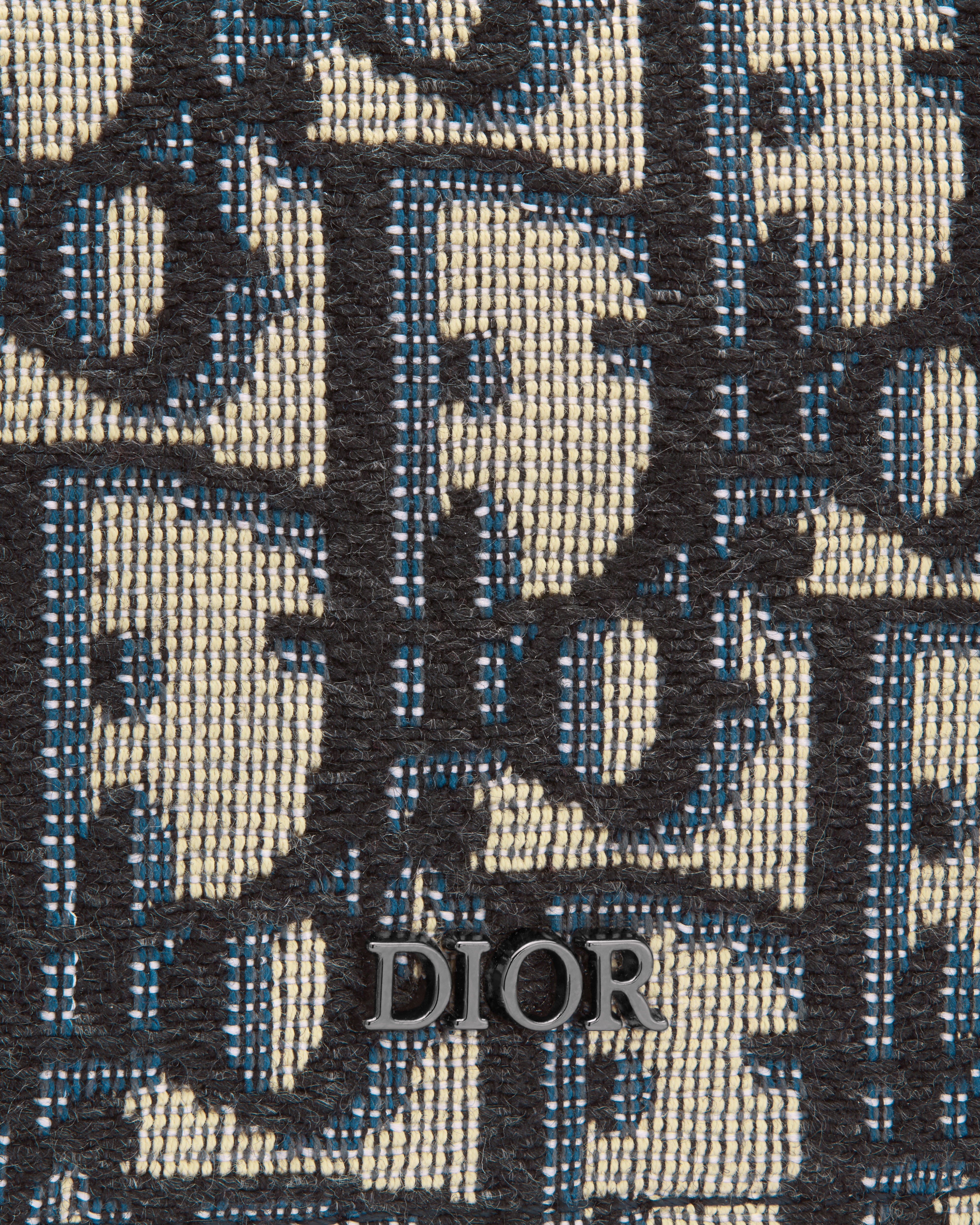 حاملة بطاقات الأعمال نمط ديور أوبليك بحبك الجاكار باللونين البيج والأسود E09