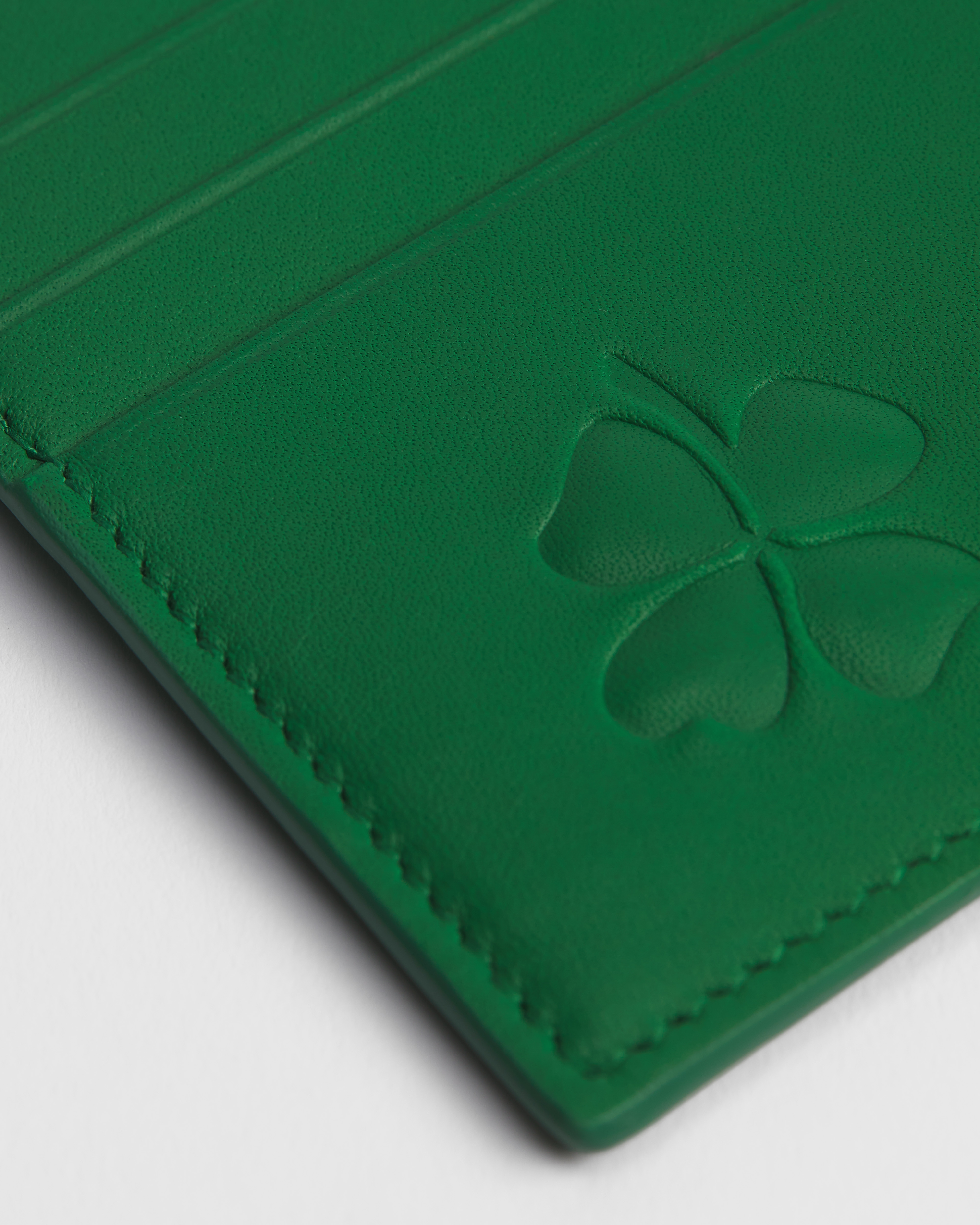 Card Holder Bright Green Dior Clover Embossed Calfskin E09