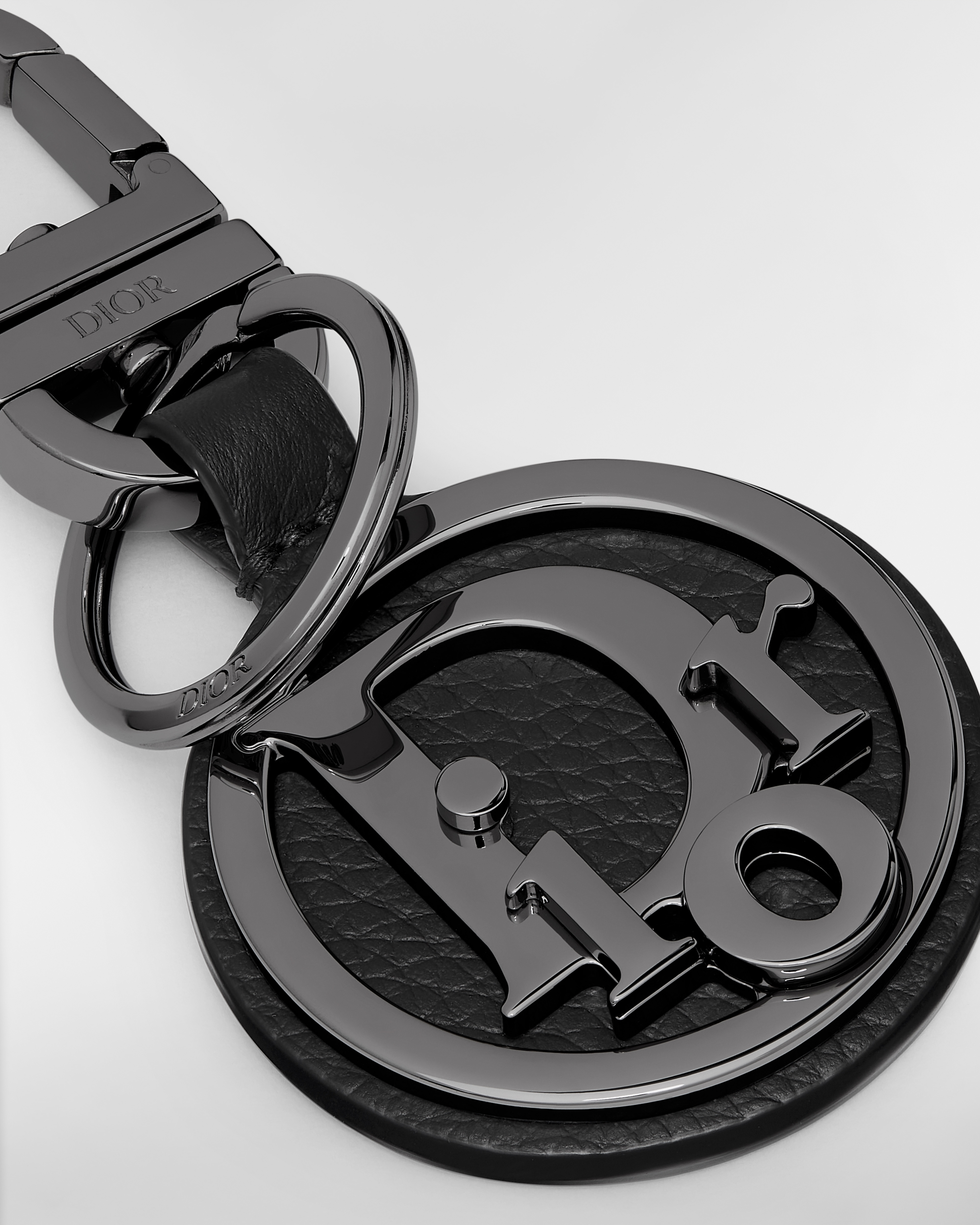 Key Ring Black Grained Calfskin with Dior Oblique Signature E09