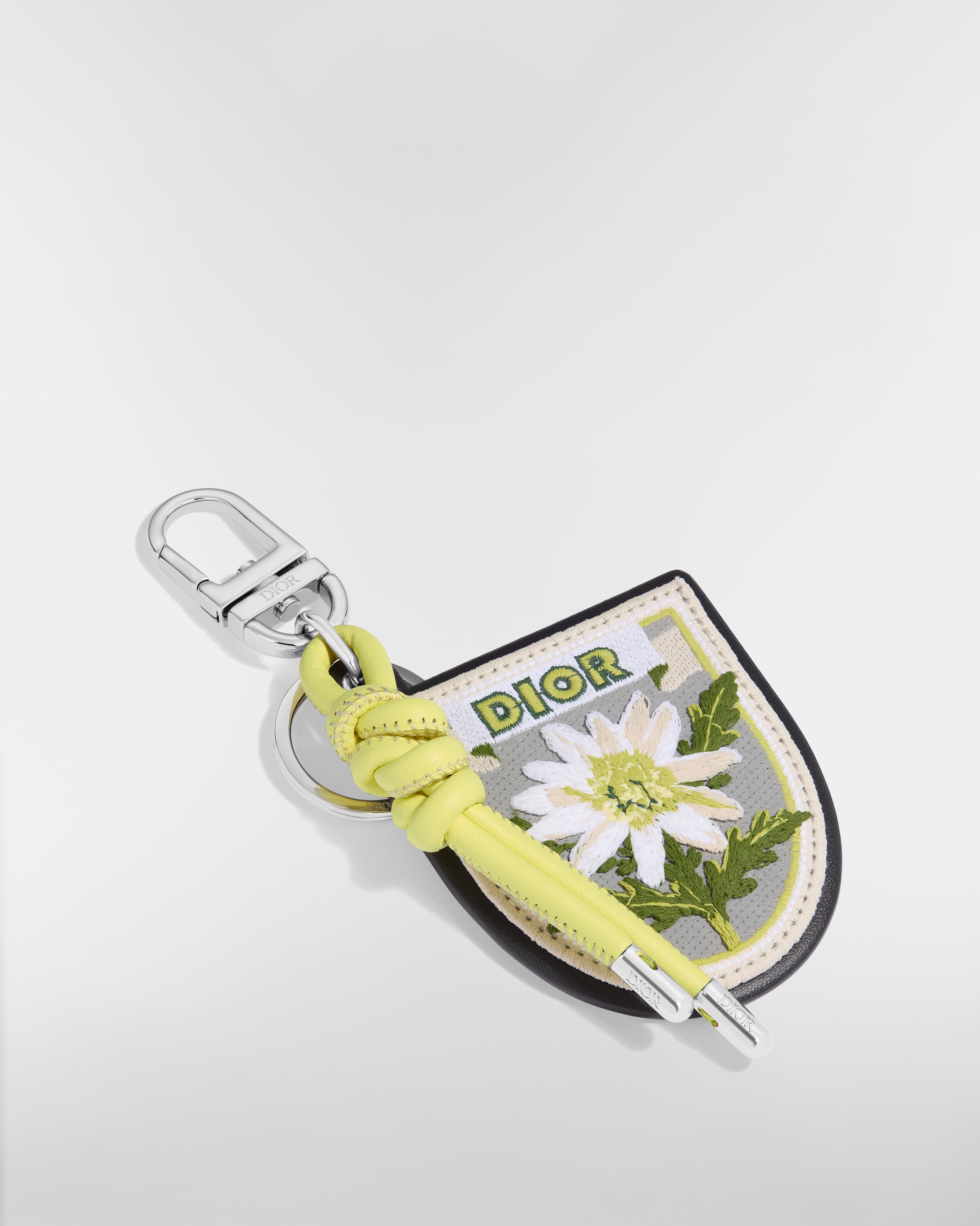 Porte-clés Fleur Cuir de veau grainé brodé multicolore E03